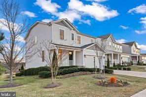 ROUND HILL MEADOWS - Residential