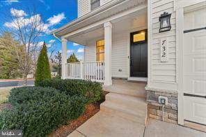 ROUND HILL MEADOWS - Residential