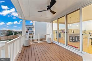 ROUND HILL MEADOWS - Residential