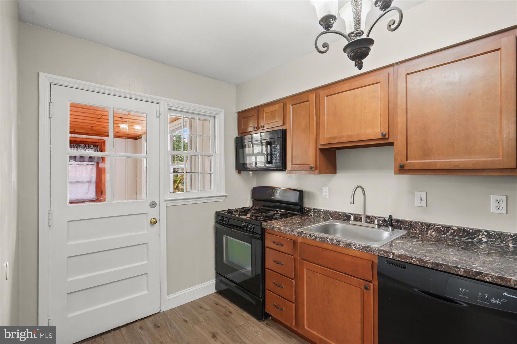 RIDGELEIGH - Residential