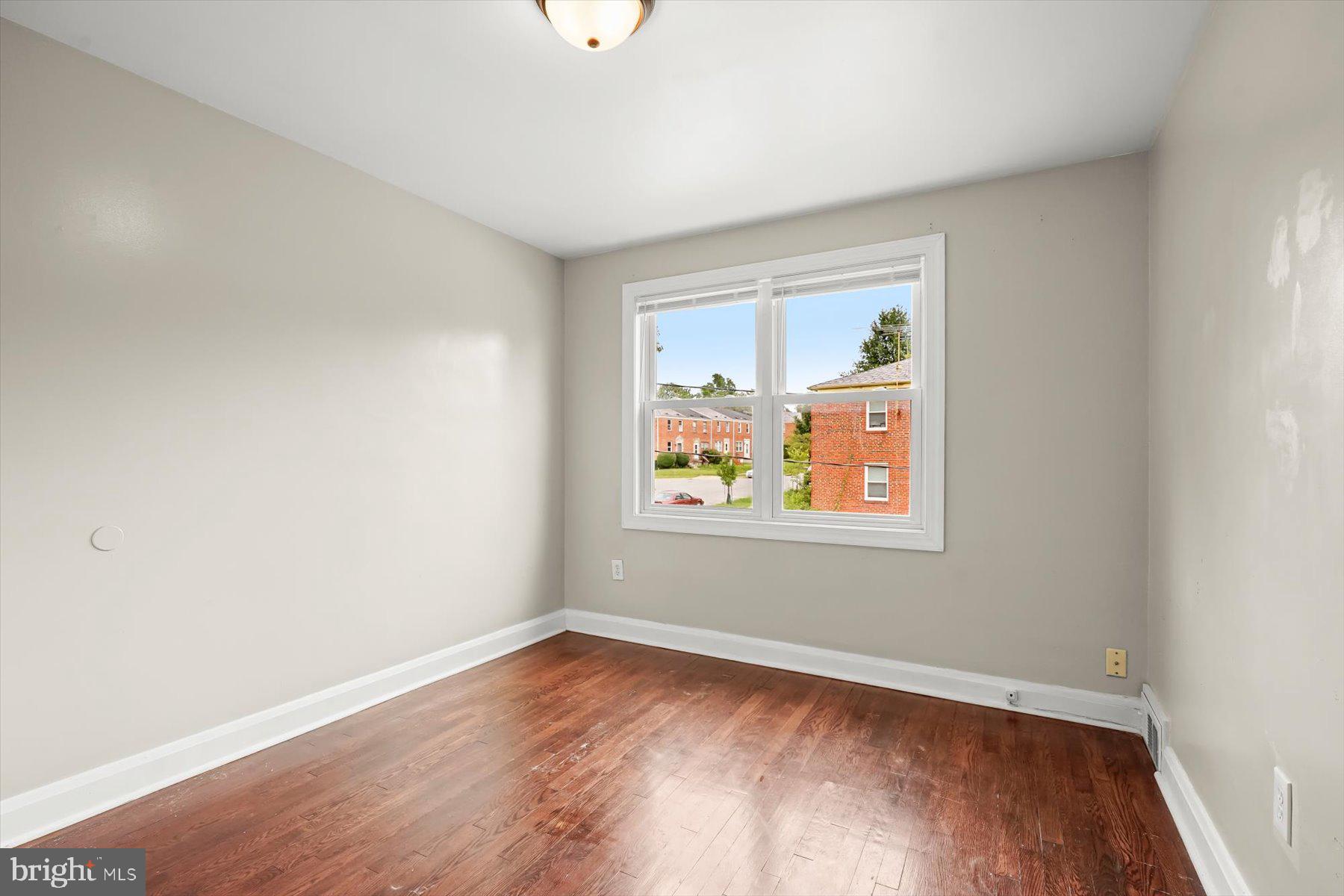 RIDGELEIGH - Residential