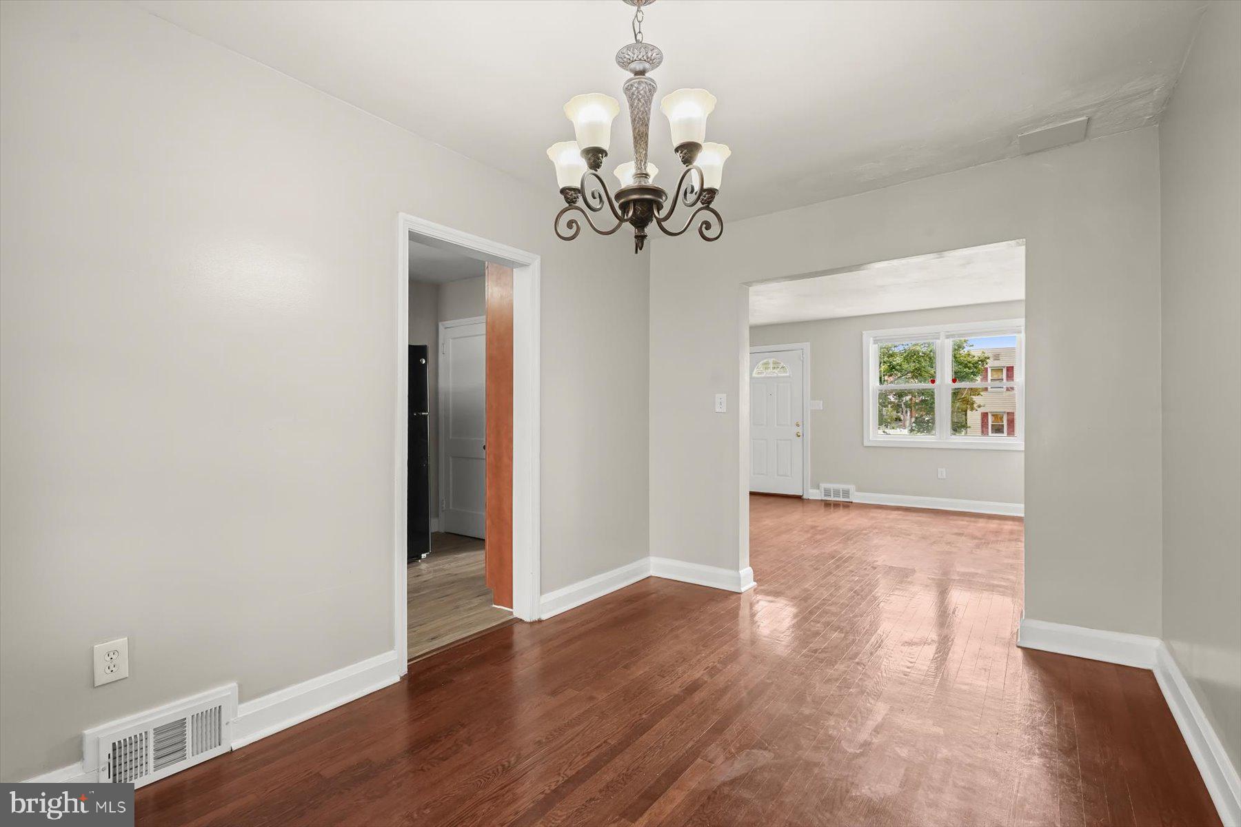 RIDGELEIGH - Residential