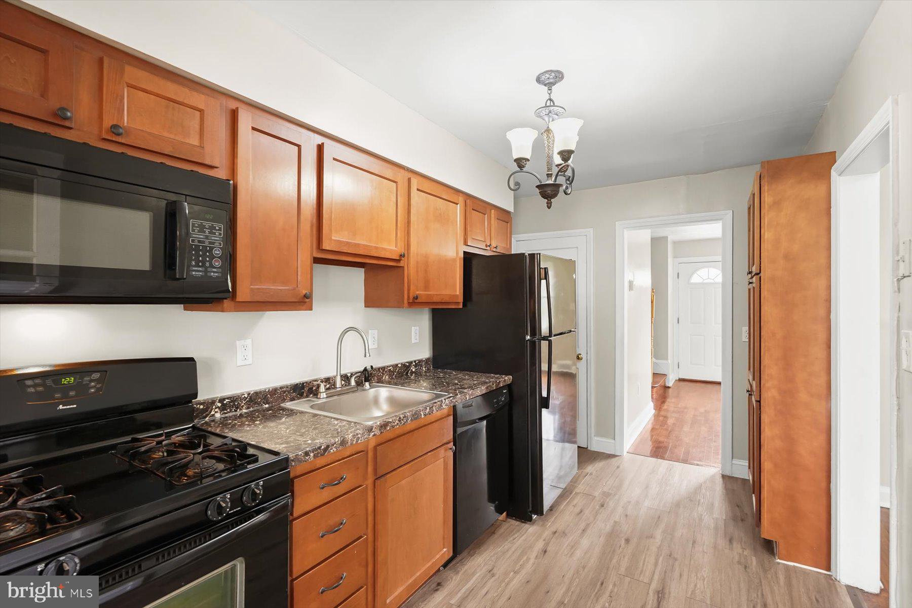 RIDGELEIGH - Residential