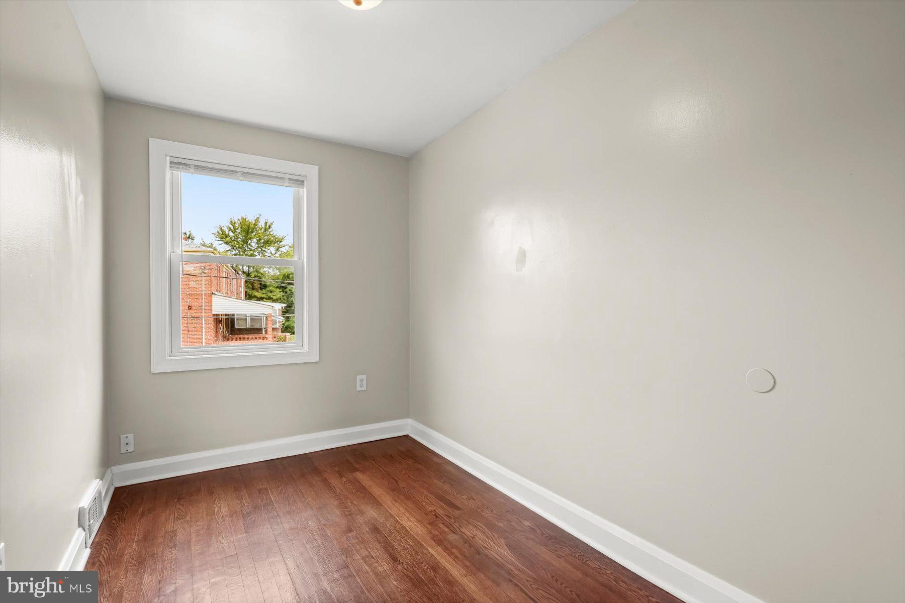 RIDGELEIGH - Residential