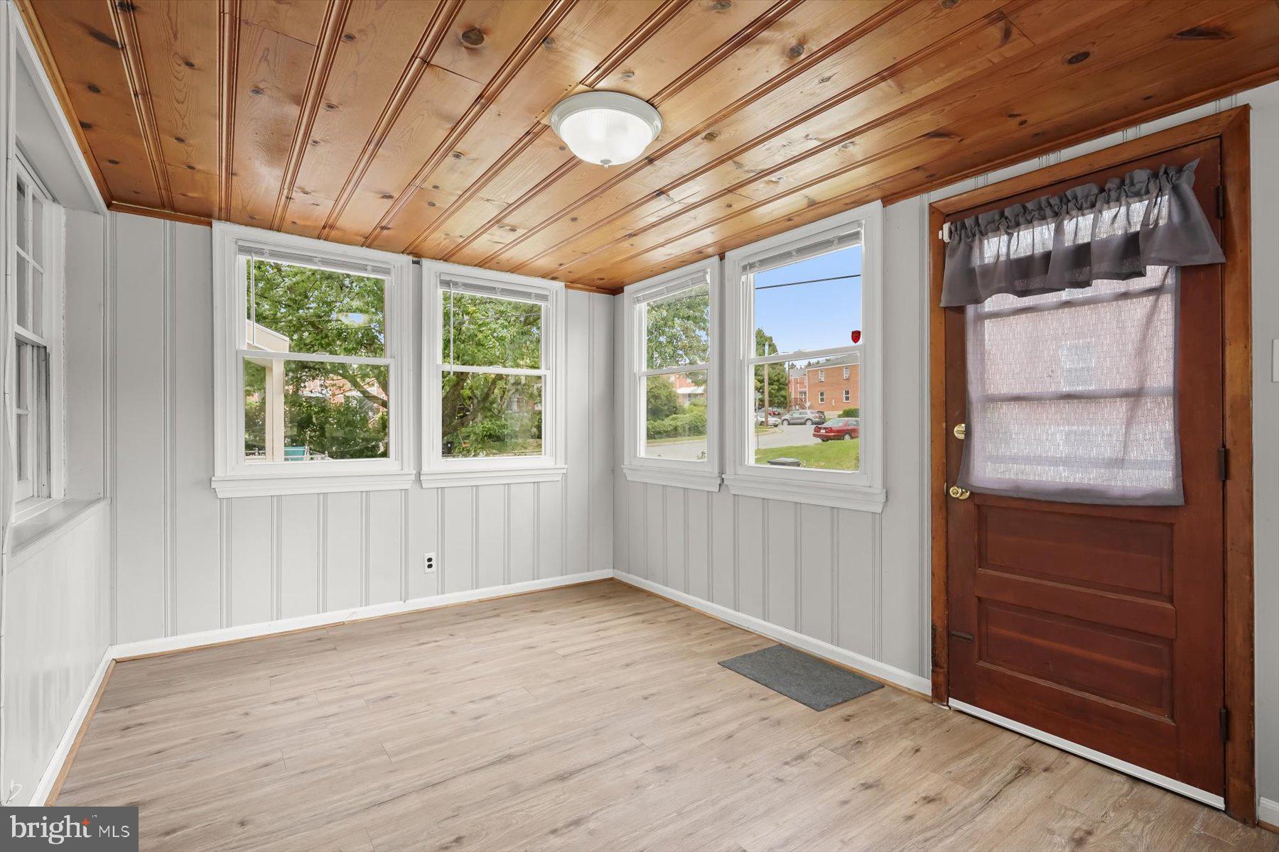 RIDGELEIGH - Residential