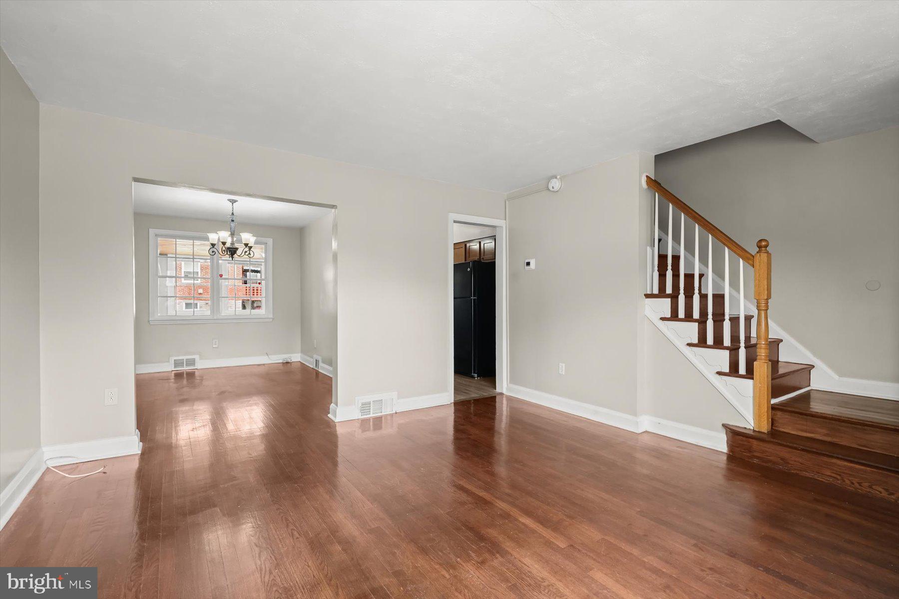 RIDGELEIGH - Residential