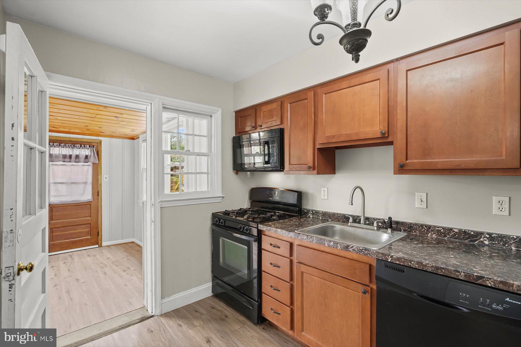 RIDGELEIGH - Residential