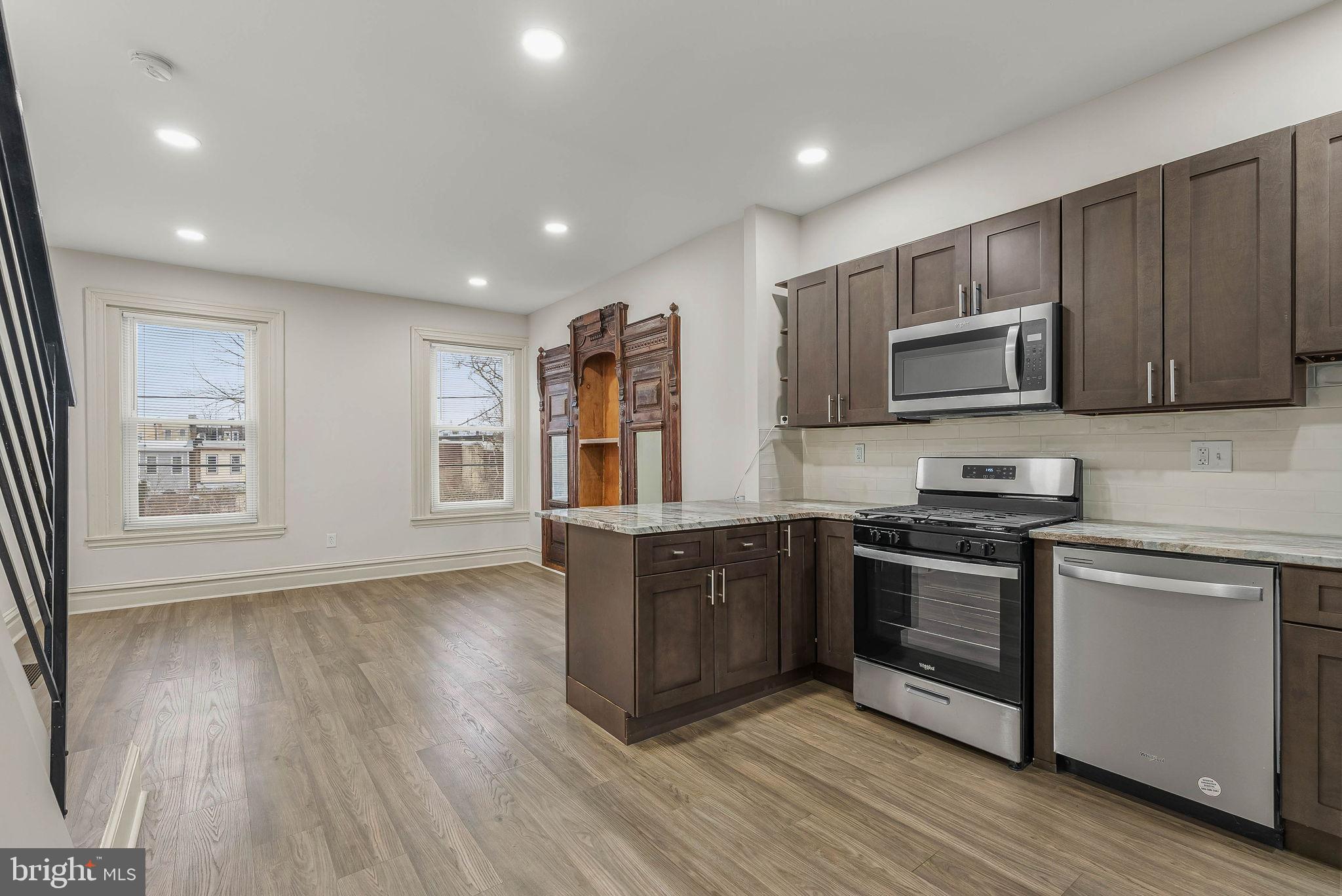 1725 N 27TH STREET