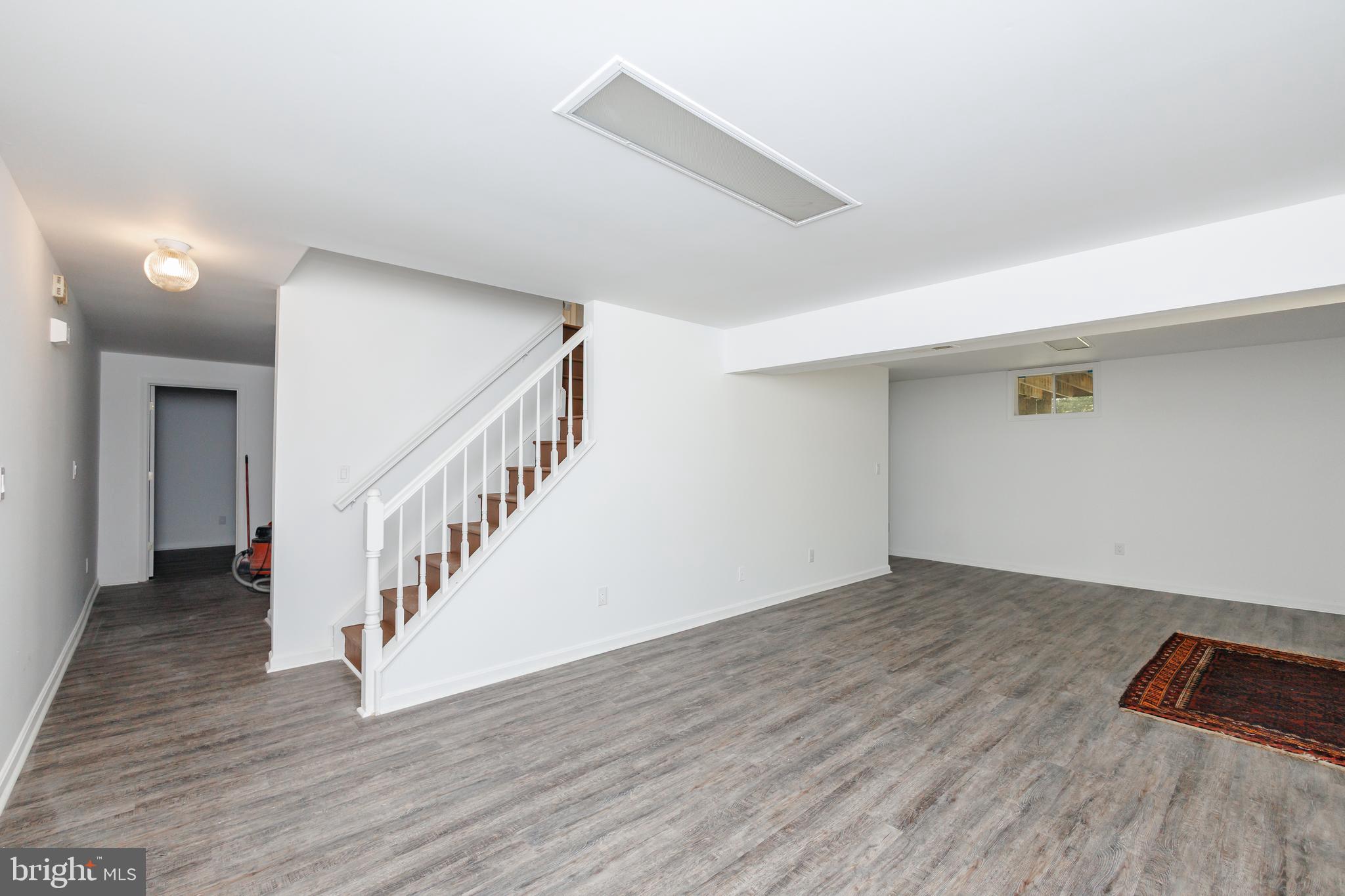 DOGWOOD LAKE ESTATES - Residential