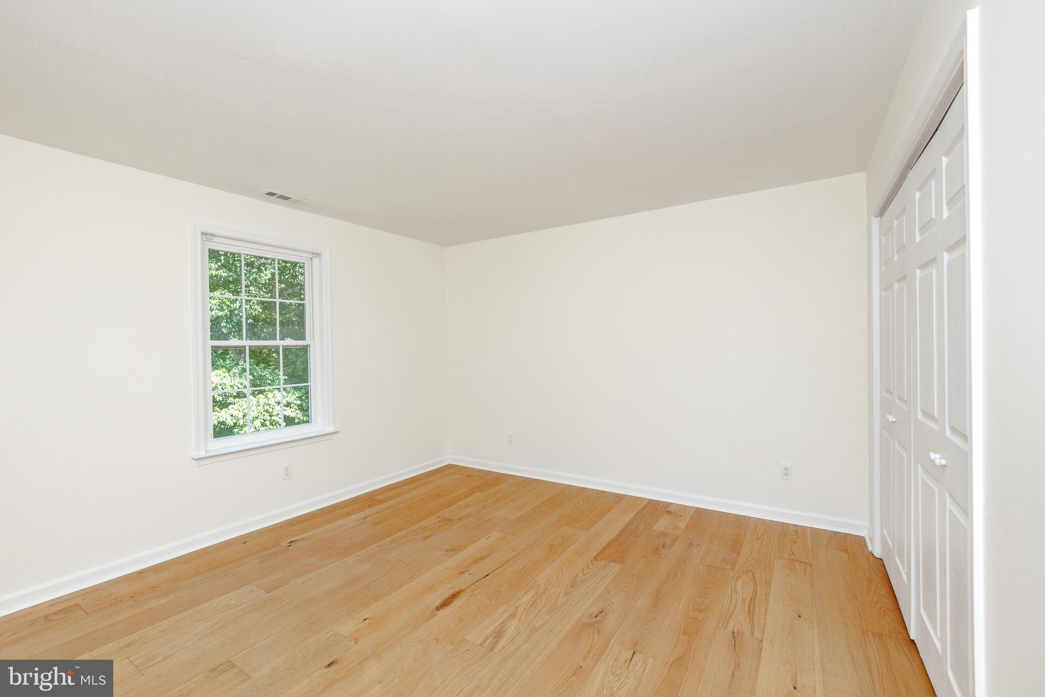 DOGWOOD LAKE ESTATES - Residential