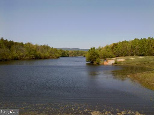 DOGWOOD LAKE ESTATES - Residential