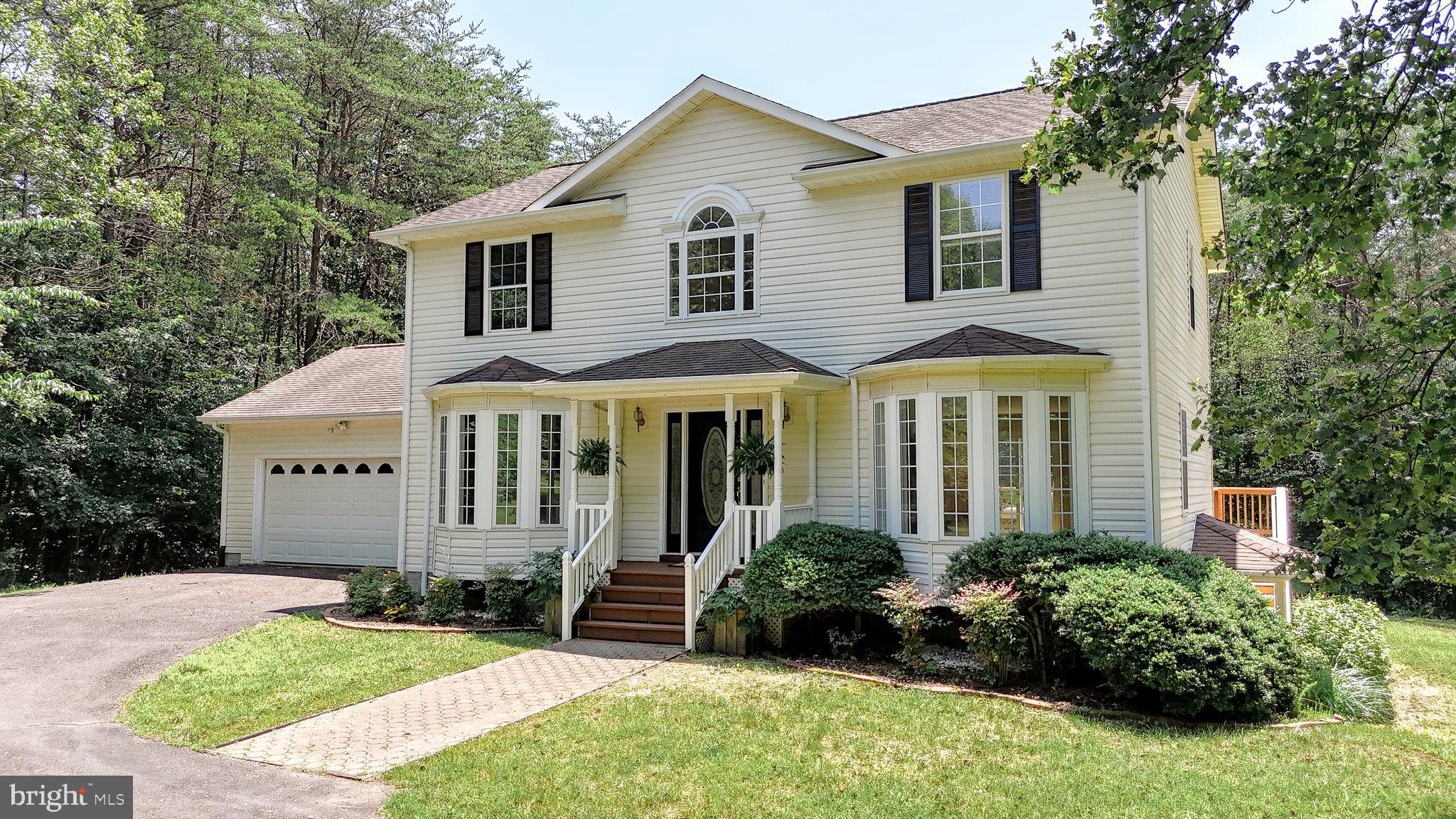 DOGWOOD LAKE ESTATES - Residential