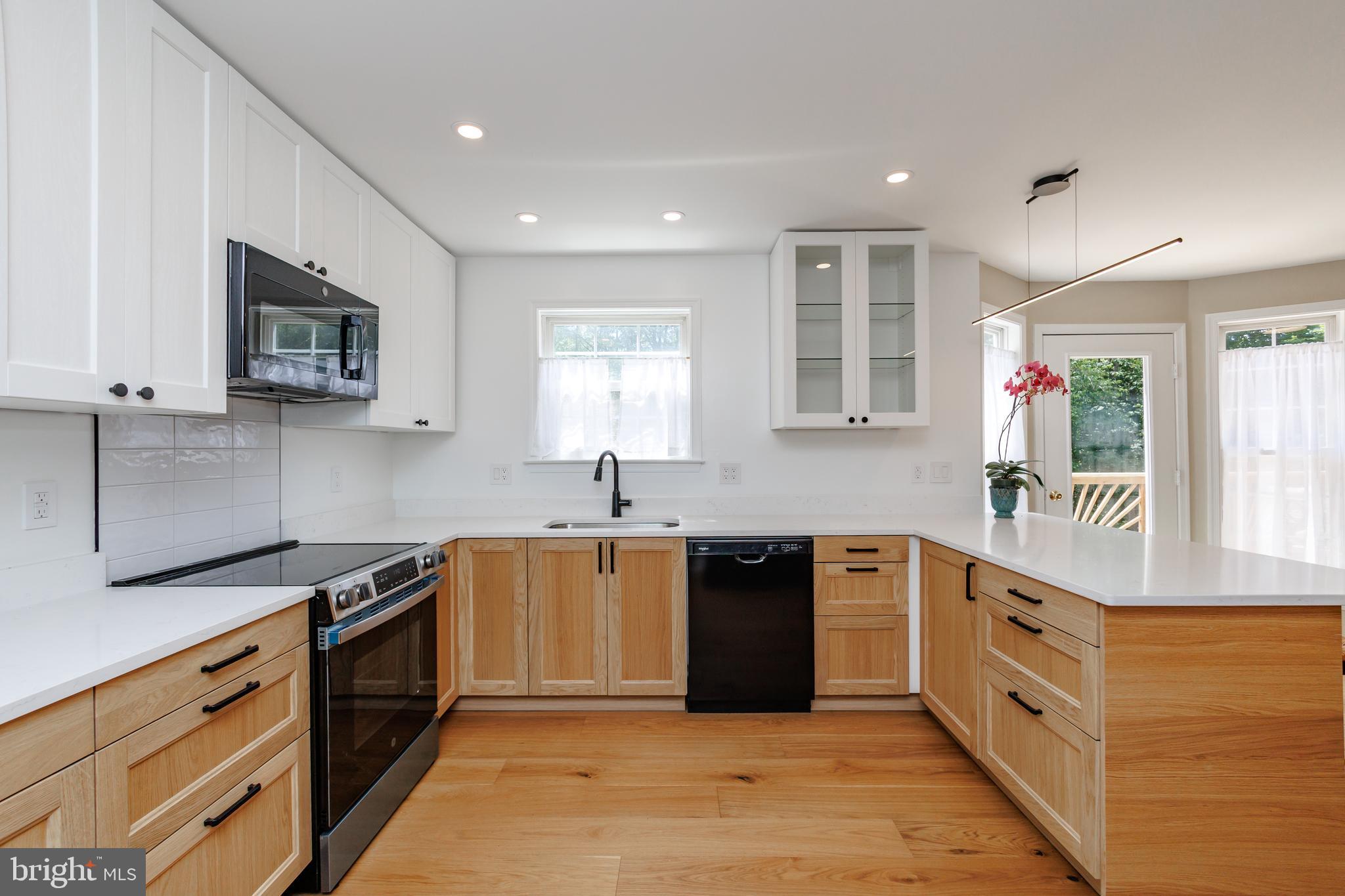 DOGWOOD LAKE ESTATES - Residential