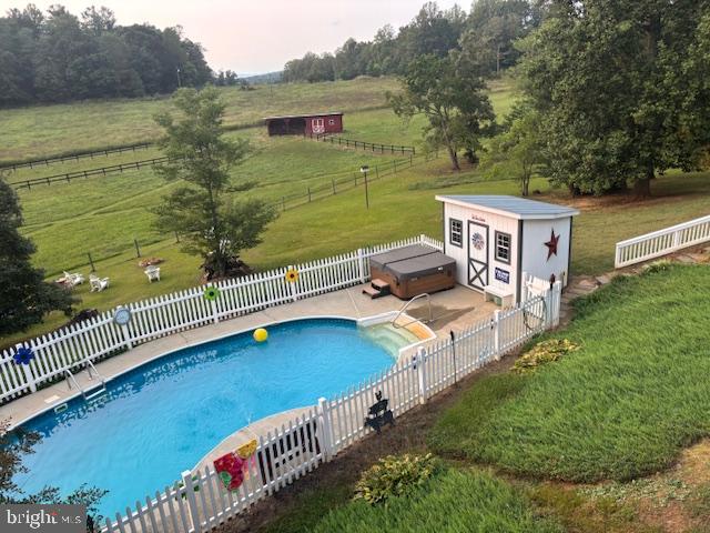 140 WOODS RIDGE LANE