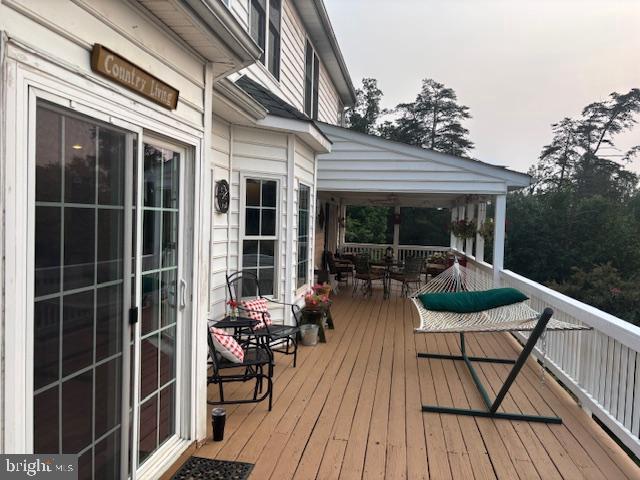 140 WOODS RIDGE LANE