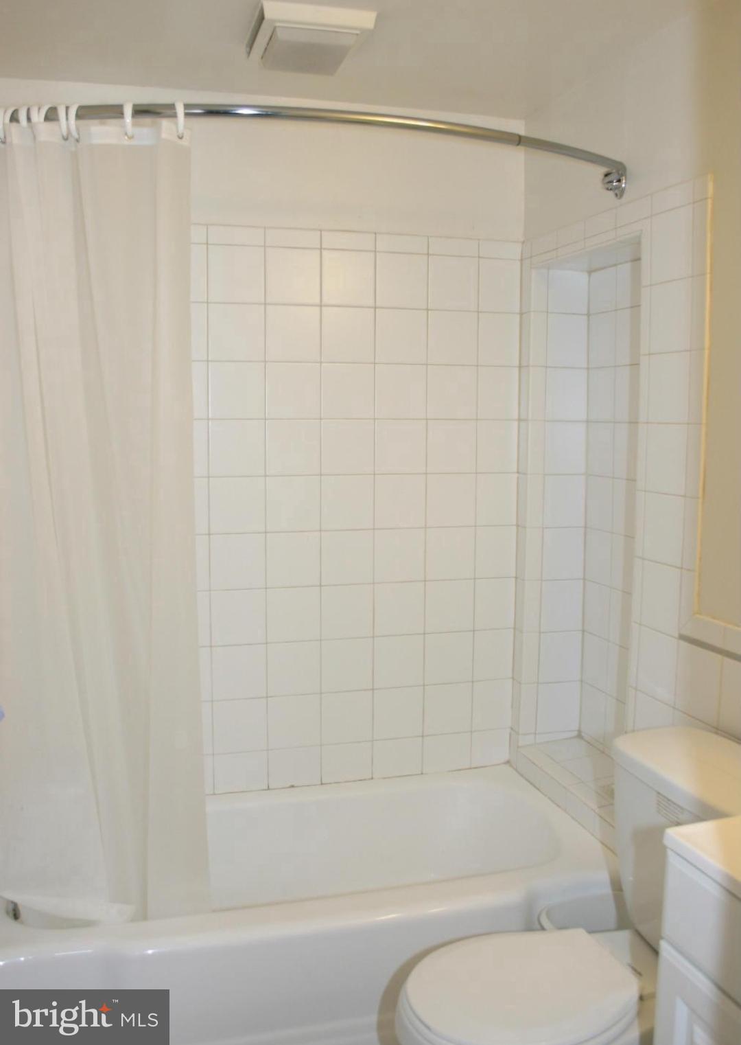 GROSVENOR PARK - Residential Lease