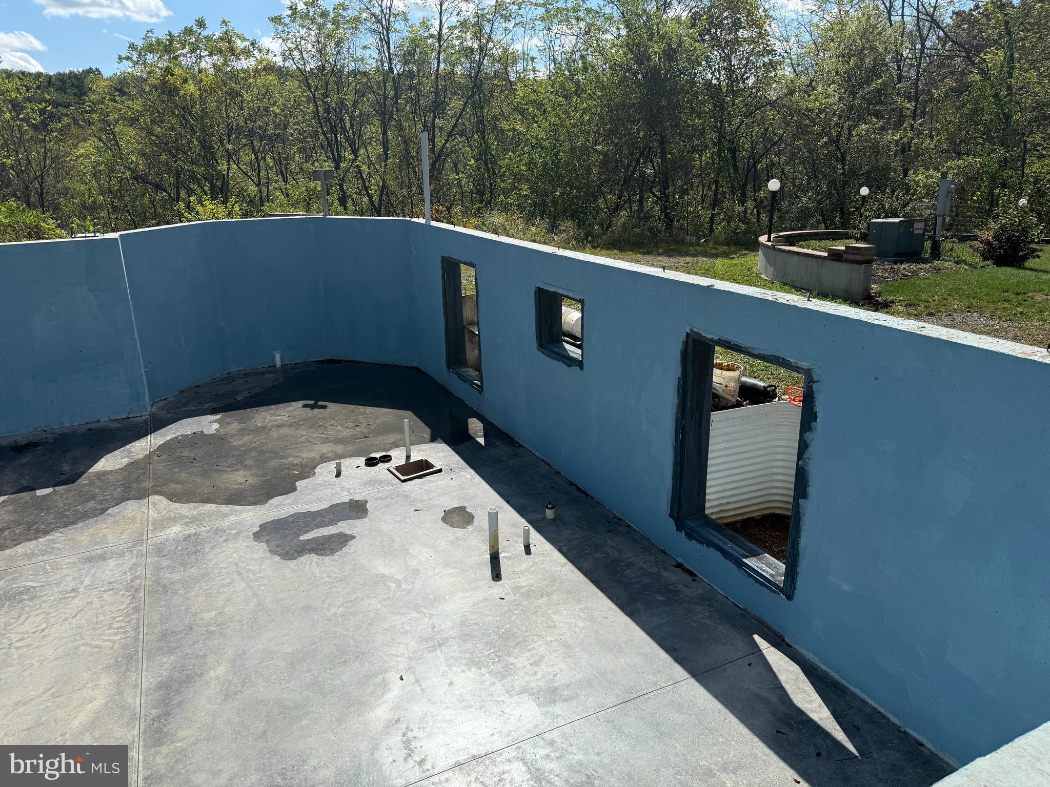 1815 WALNUT GROVE DRIVE