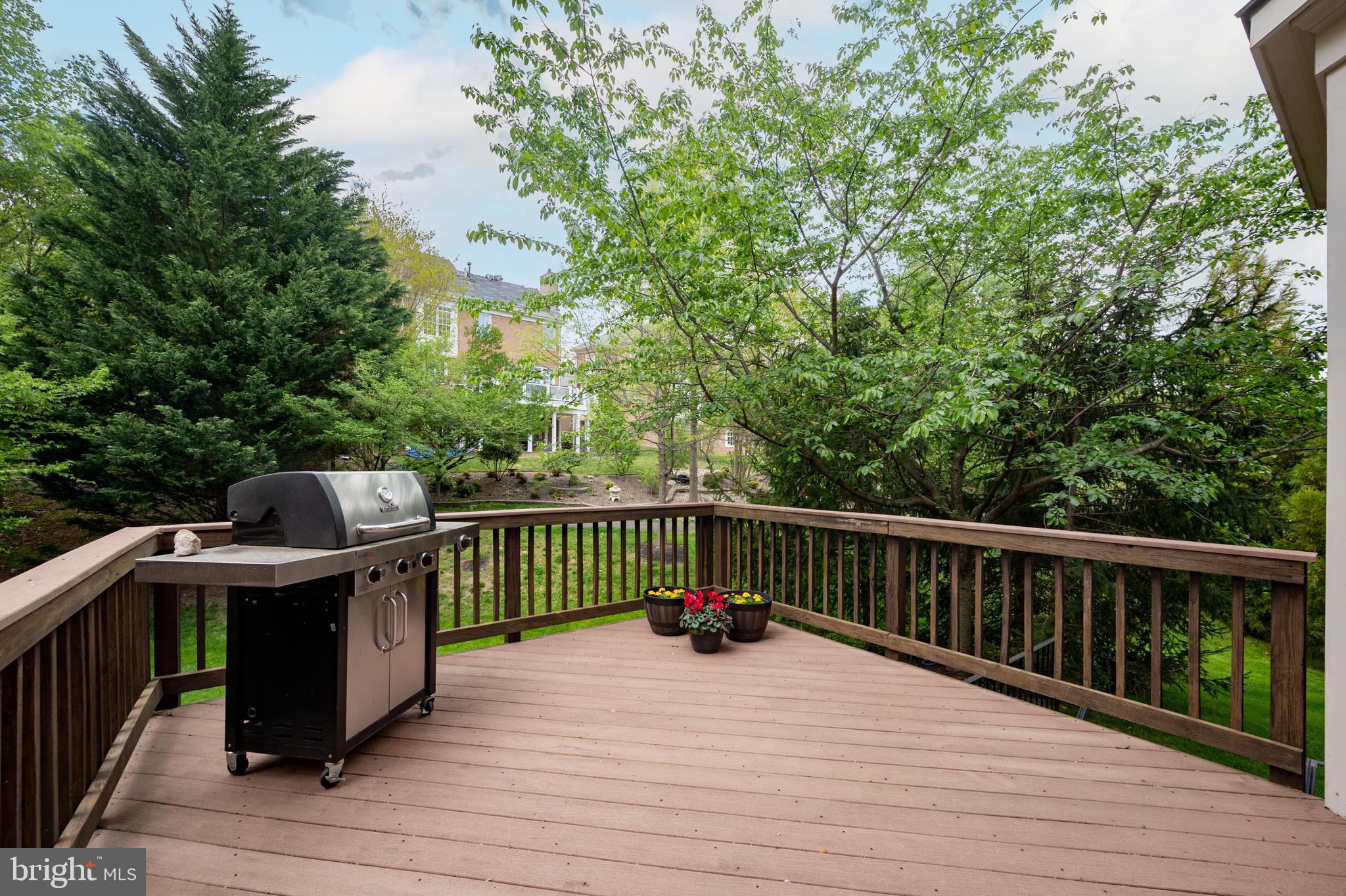 PICKETT'S RESERVE - Residential