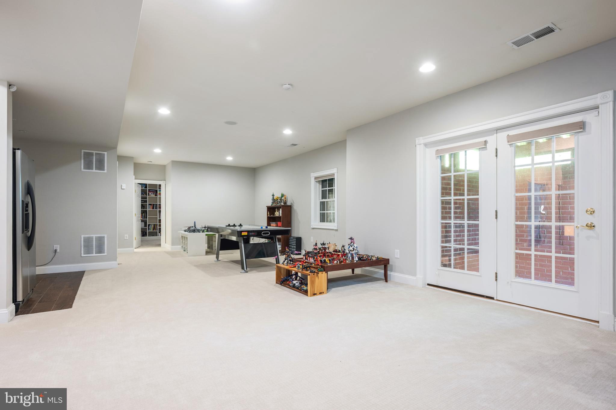 PICKETT'S RESERVE - Residential