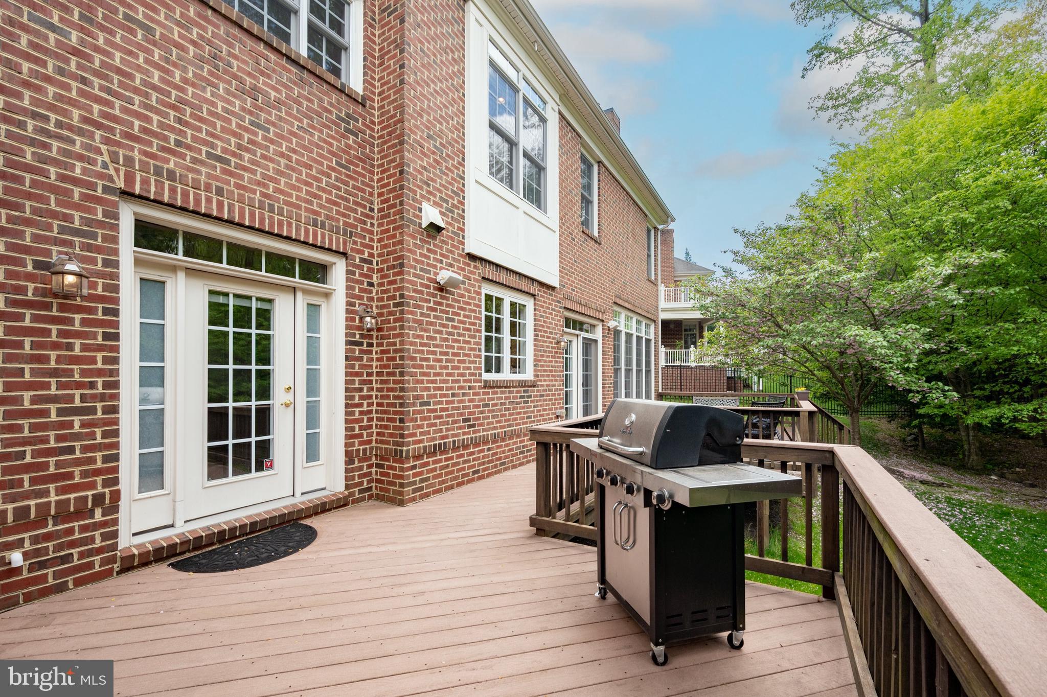 PICKETT'S RESERVE - Residential