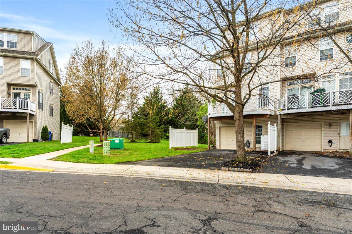 OVERLOOK - Residential