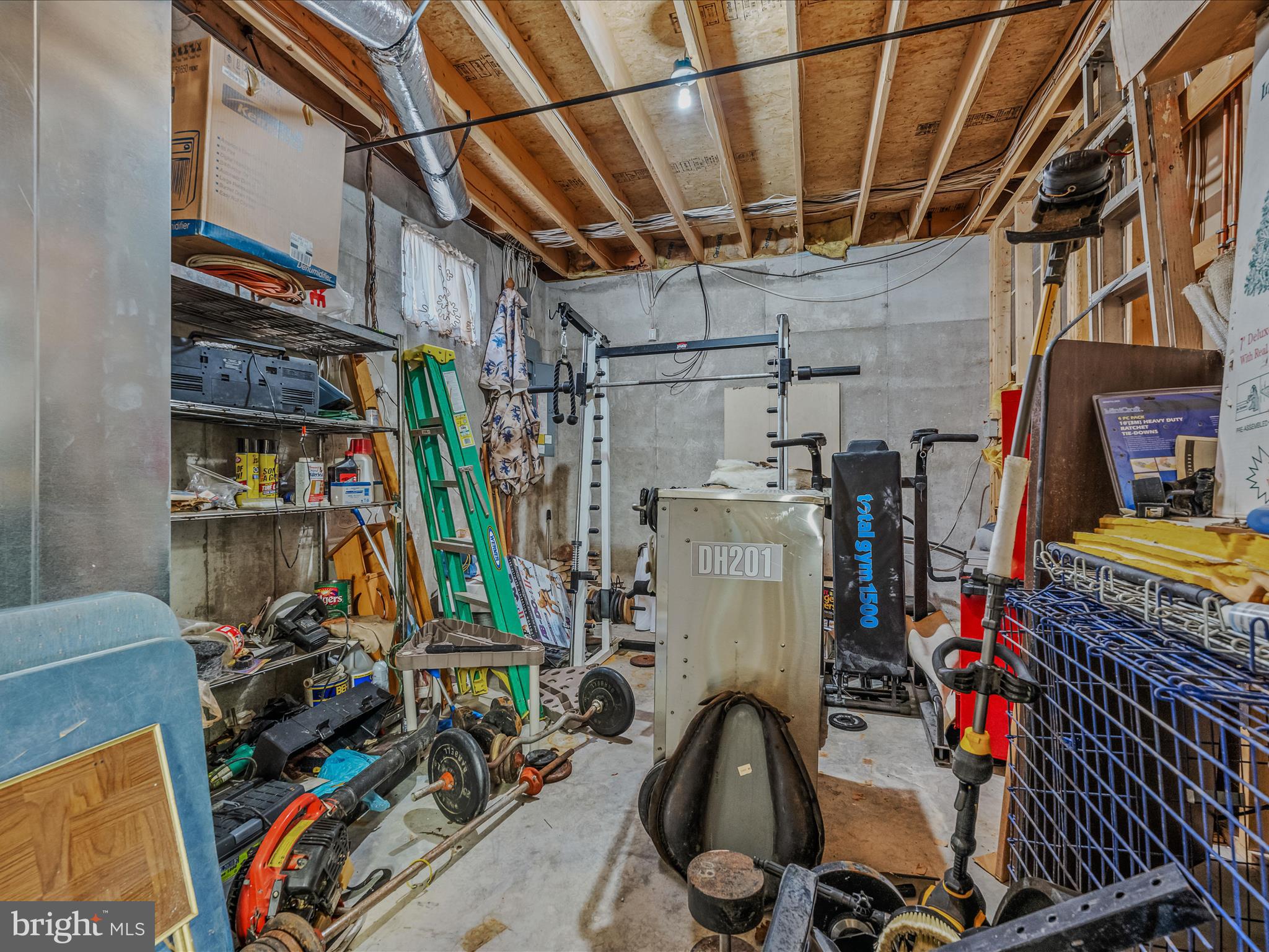 MAGNOLIA BEND - Residential