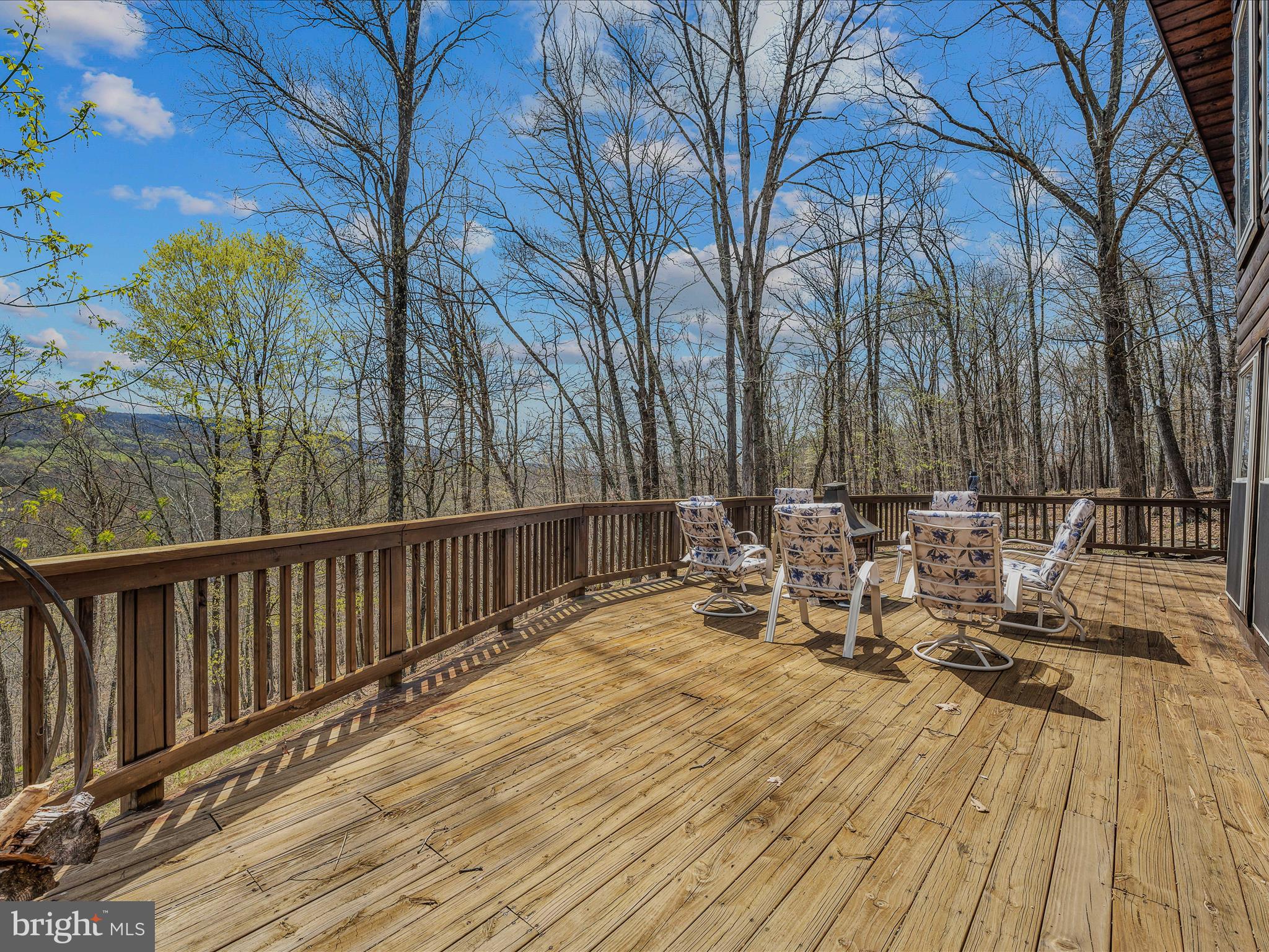 MAGNOLIA BEND - Residential