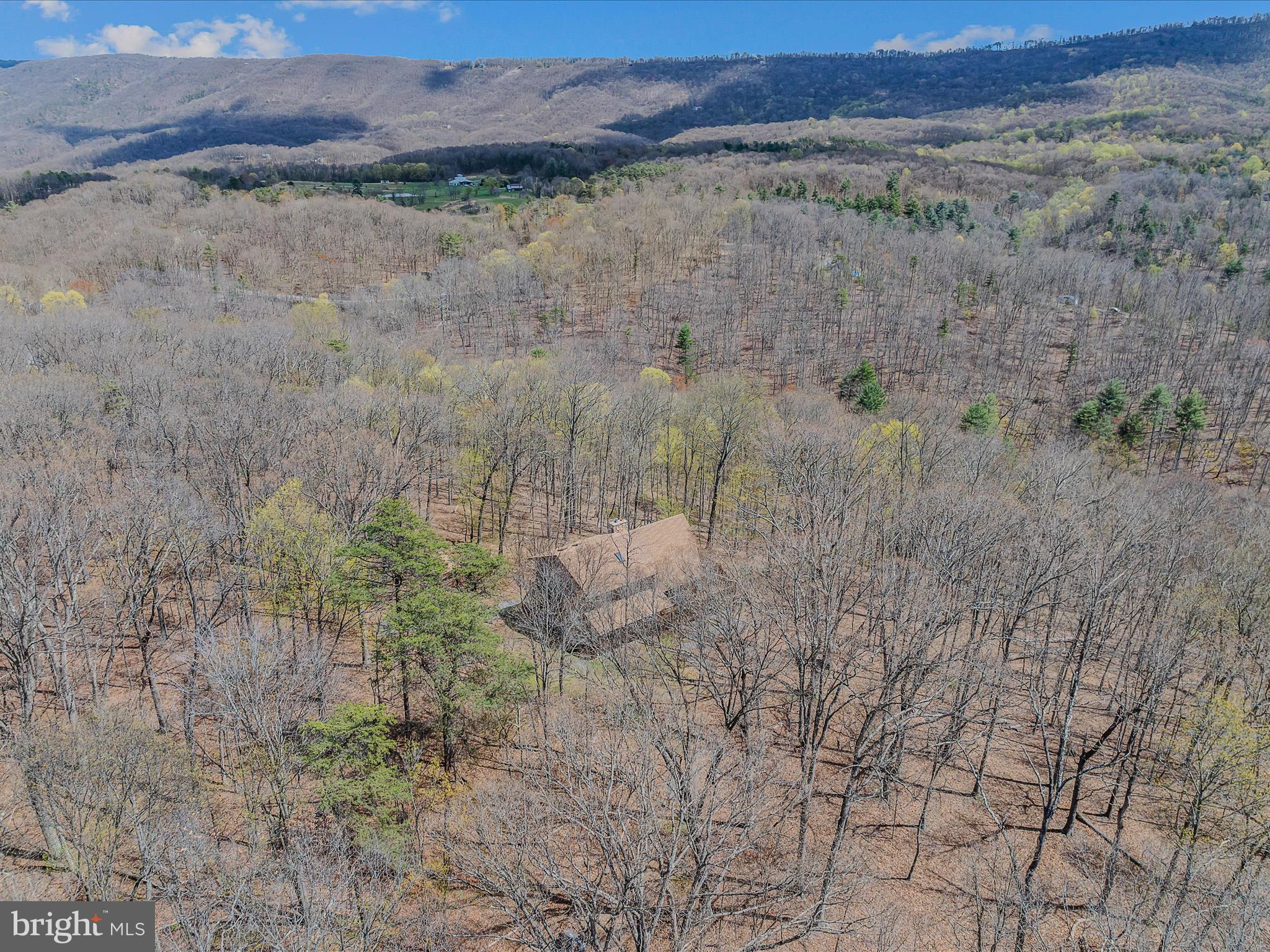 MAGNOLIA BEND - Residential