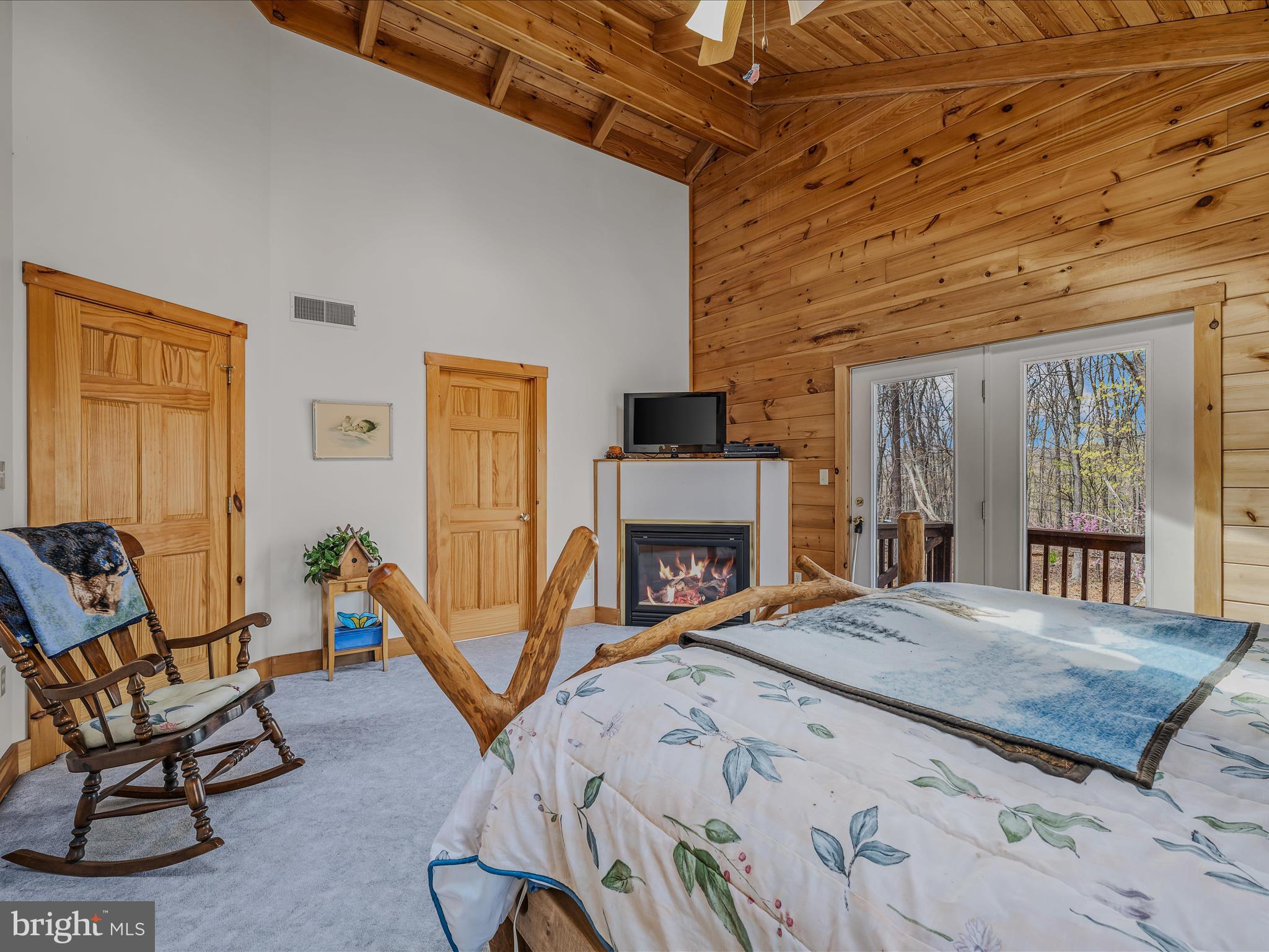 MAGNOLIA BEND - Residential