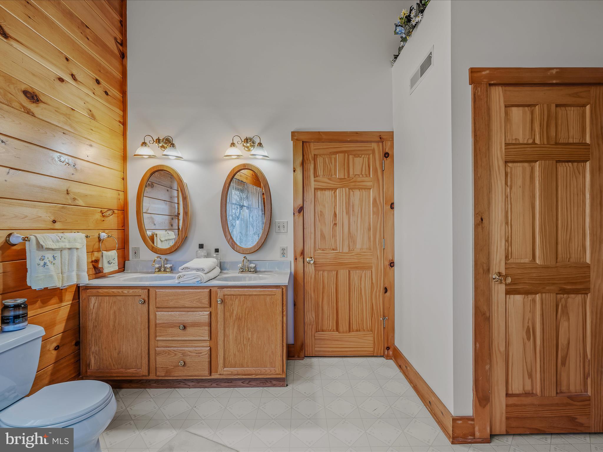 MAGNOLIA BEND - Residential