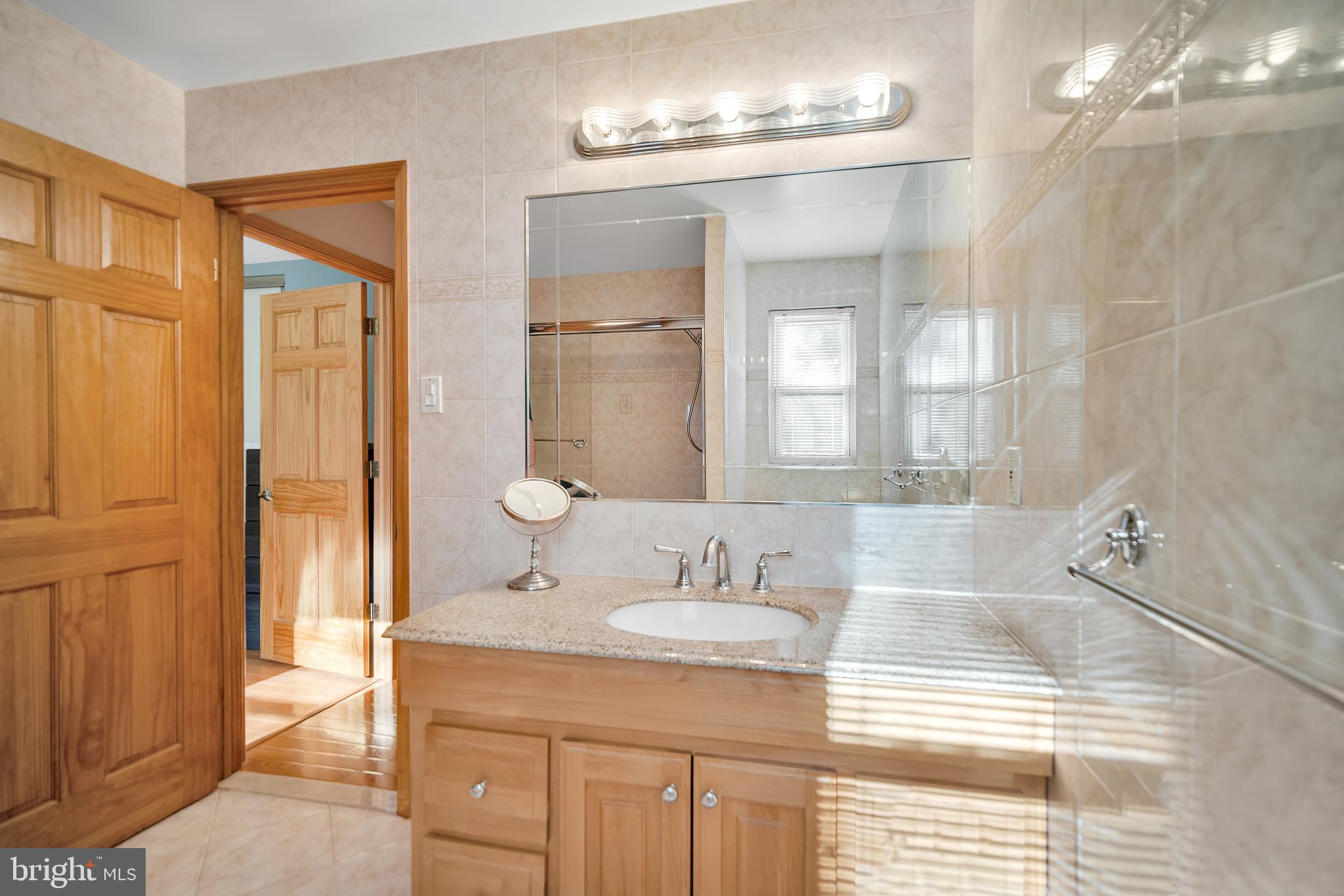 WOODLYN CROSSING - Residential