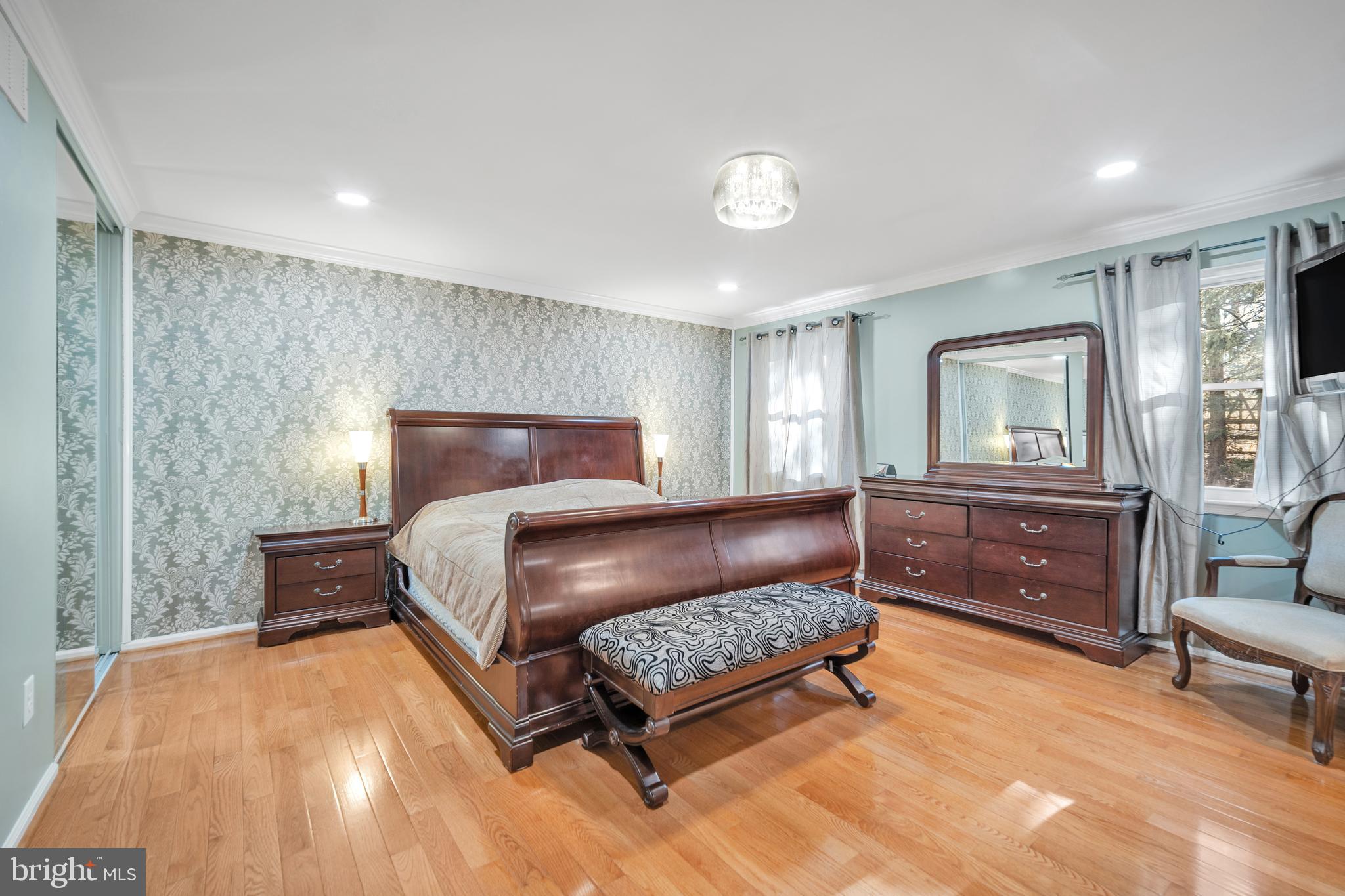 WOODLYN CROSSING - Residential