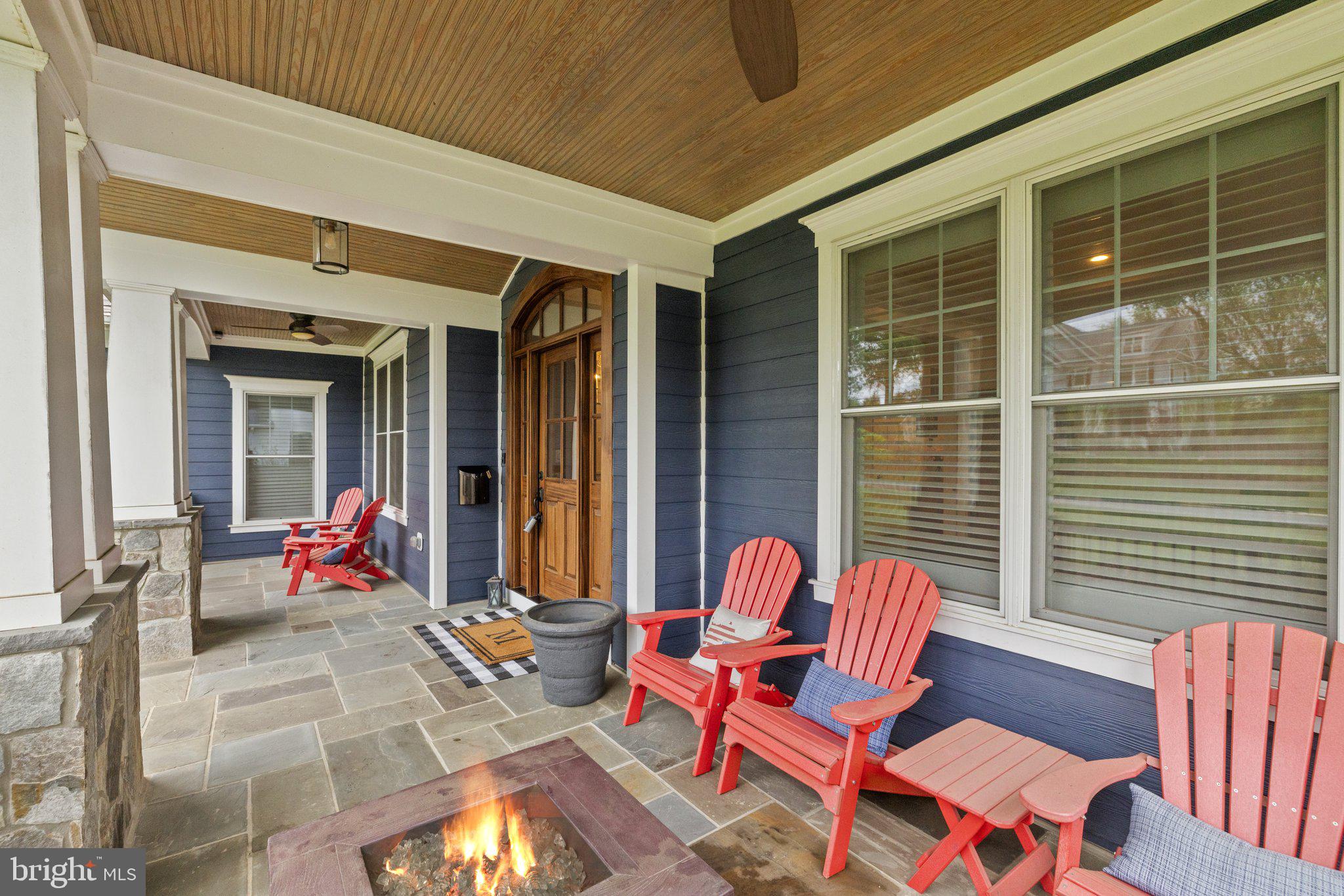 WESTBRIAR COUNTRY CLUB MANOR - Residential