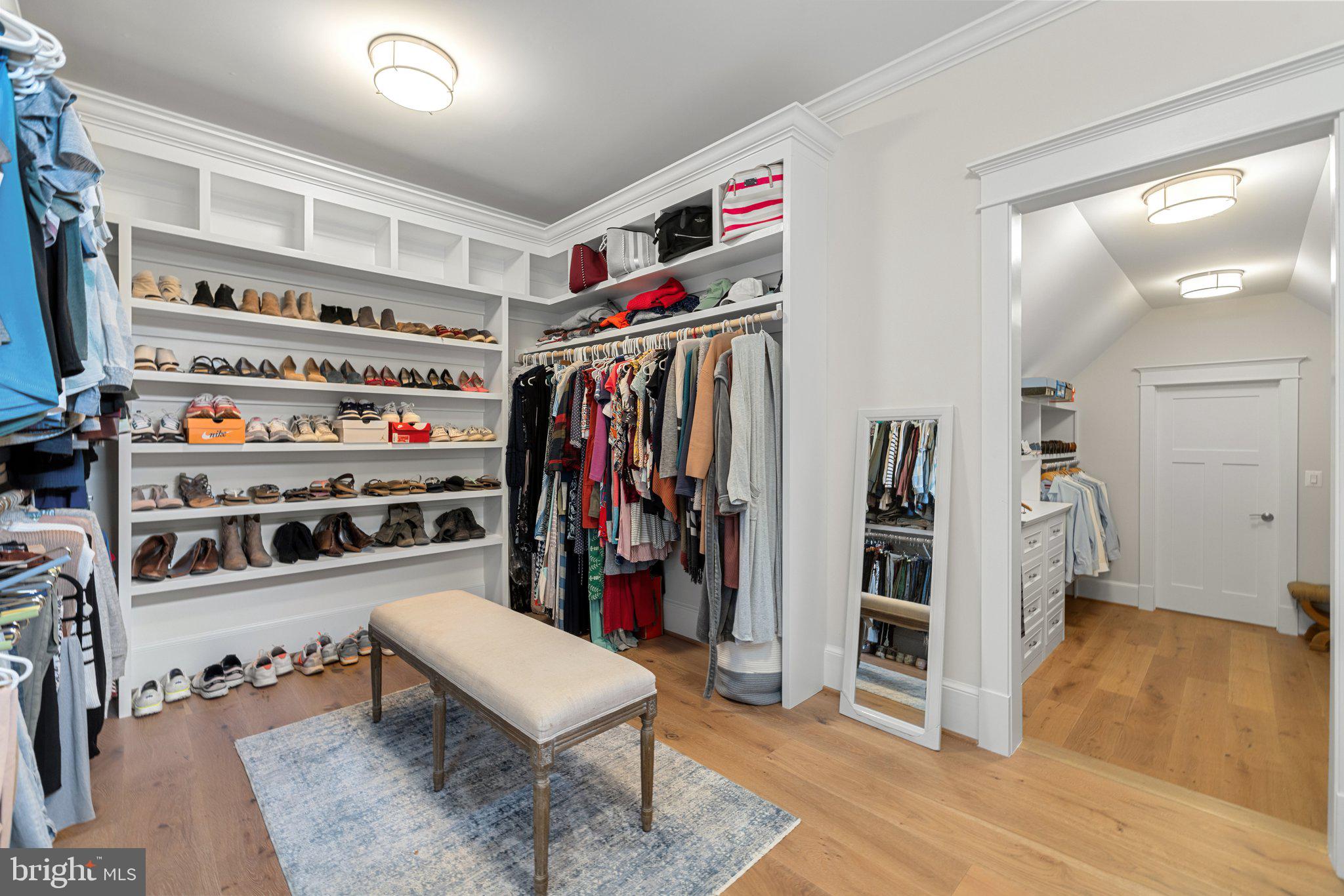 WESTBRIAR COUNTRY CLUB MANOR - Residential