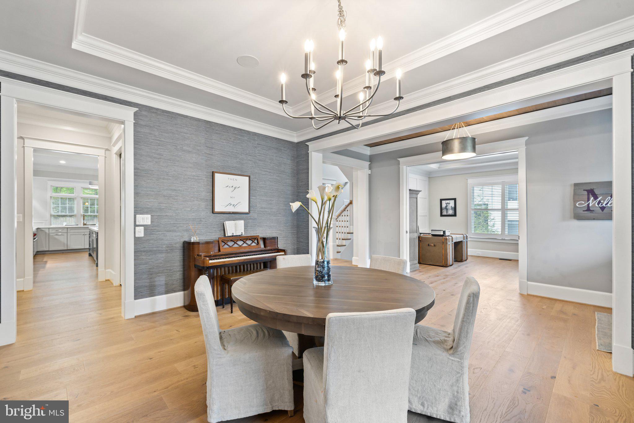 WESTBRIAR COUNTRY CLUB MANOR - Residential