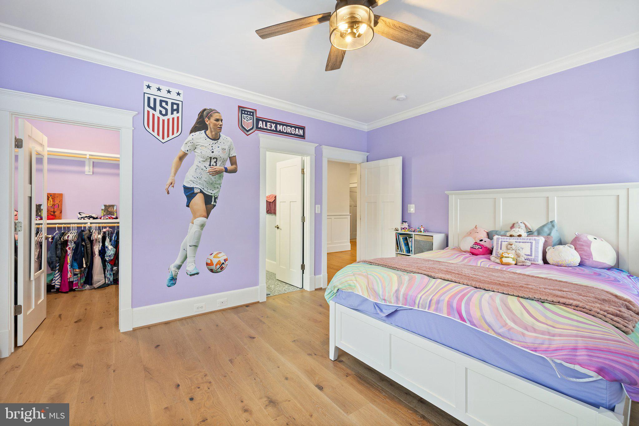 WESTBRIAR COUNTRY CLUB MANOR - Residential