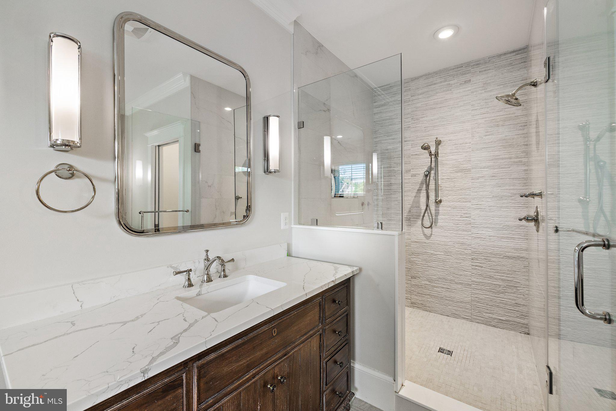 WESTBRIAR COUNTRY CLUB MANOR - Residential