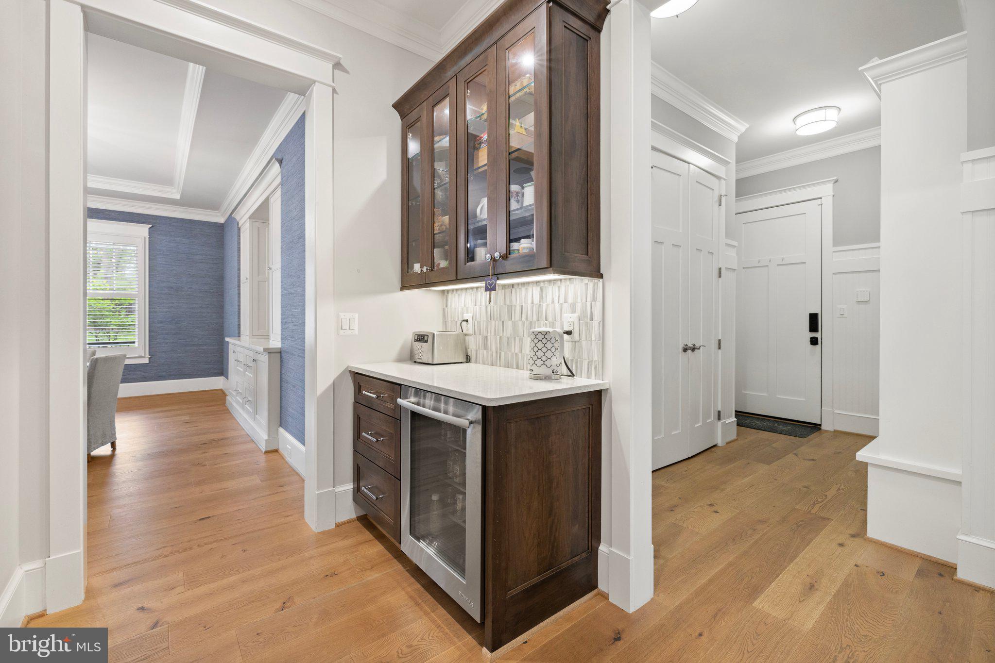 WESTBRIAR COUNTRY CLUB MANOR - Residential