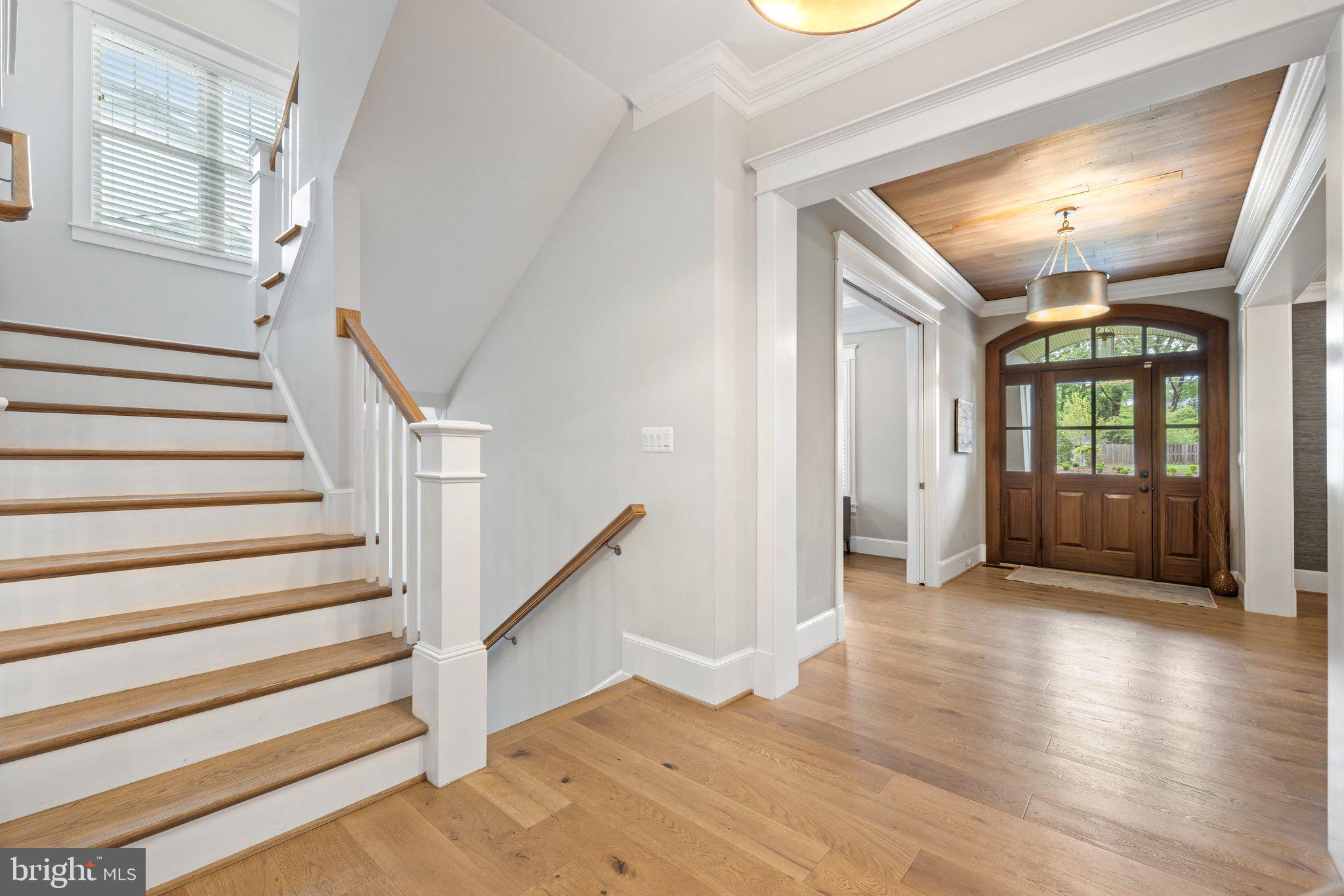 WESTBRIAR COUNTRY CLUB MANOR - Residential