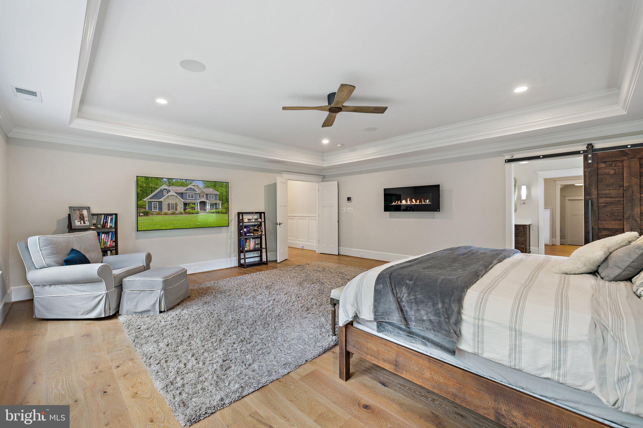 WESTBRIAR COUNTRY CLUB MANOR - Residential