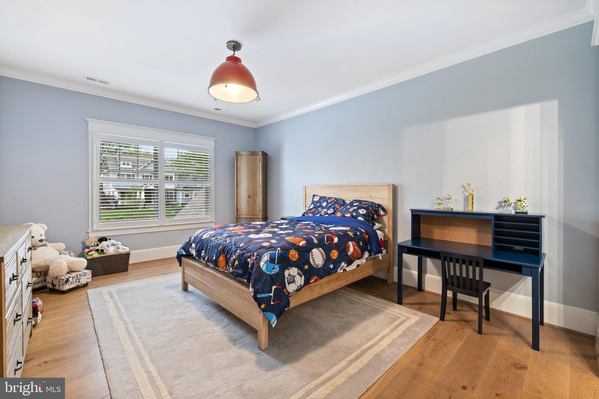 WESTBRIAR COUNTRY CLUB MANOR - Residential