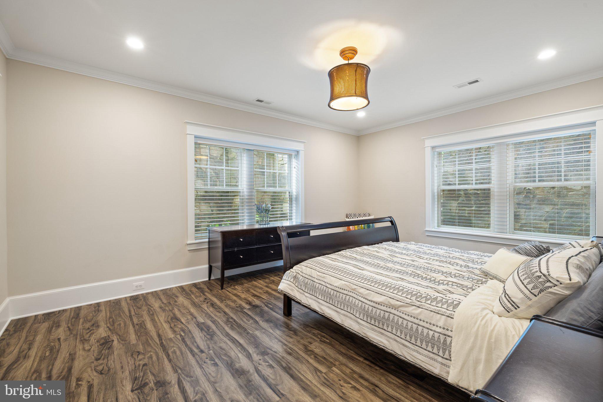 WESTBRIAR COUNTRY CLUB MANOR - Residential