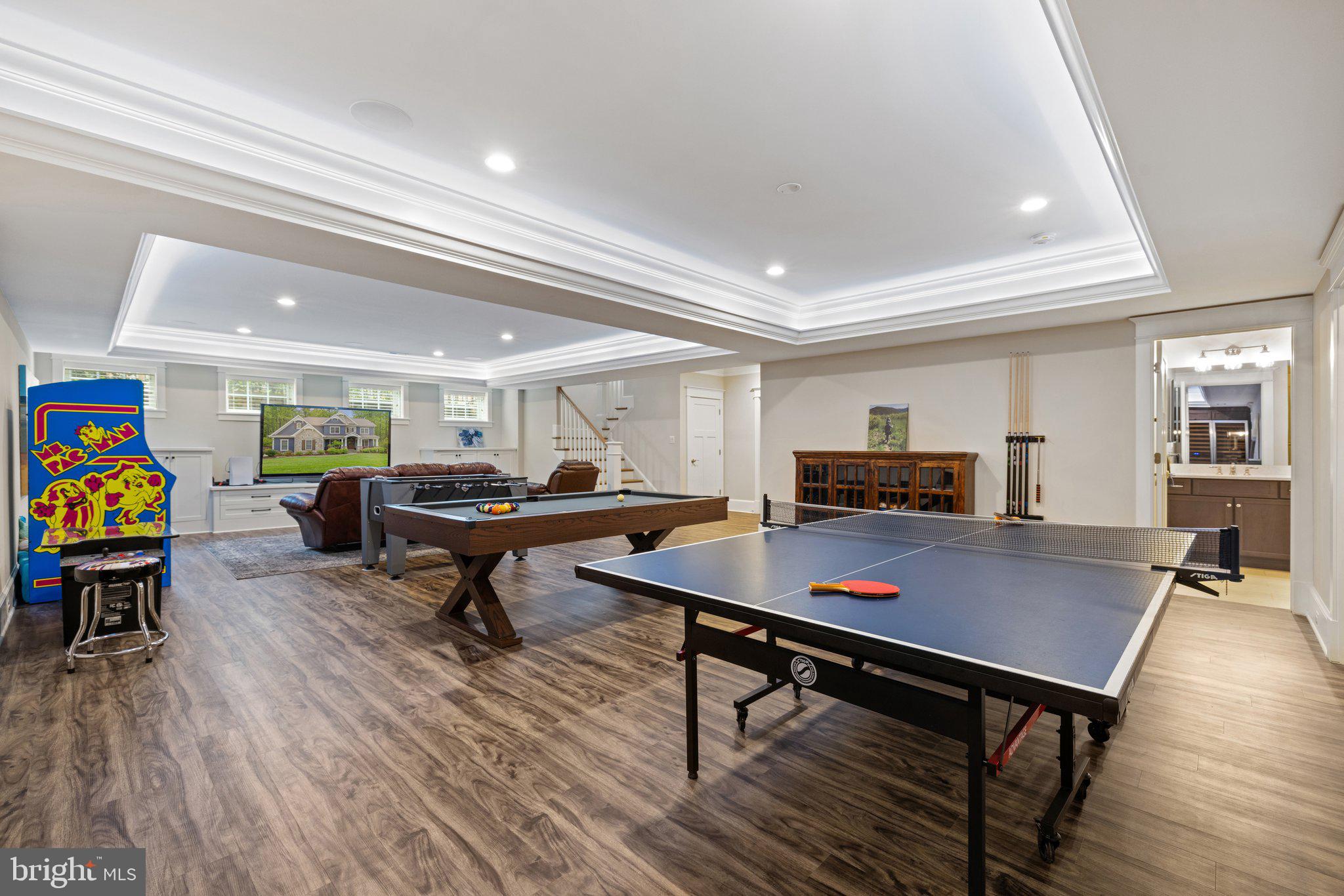 WESTBRIAR COUNTRY CLUB MANOR - Residential