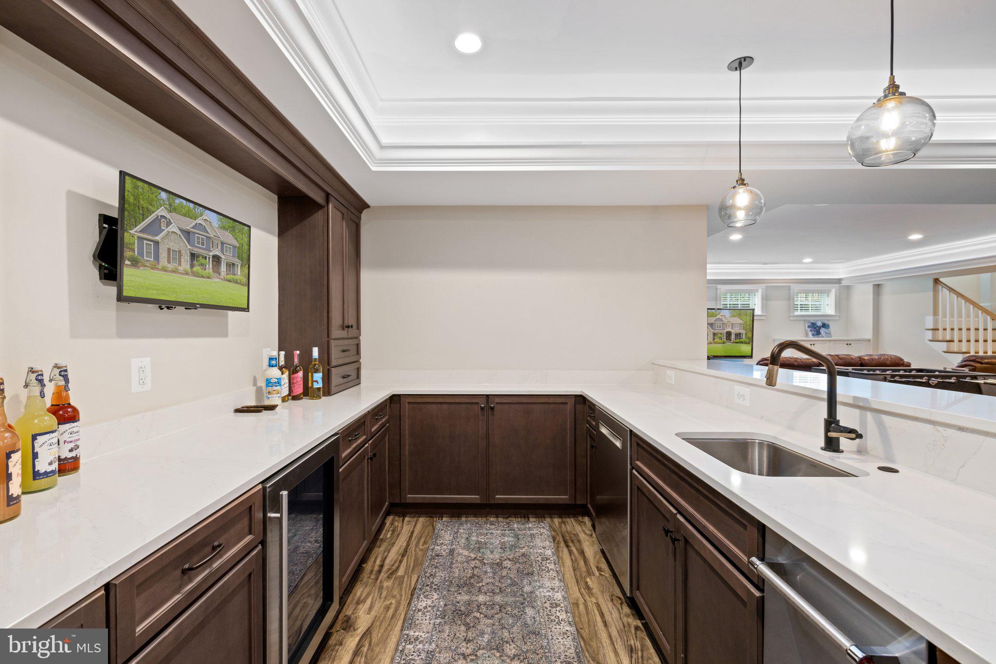 WESTBRIAR COUNTRY CLUB MANOR - Residential