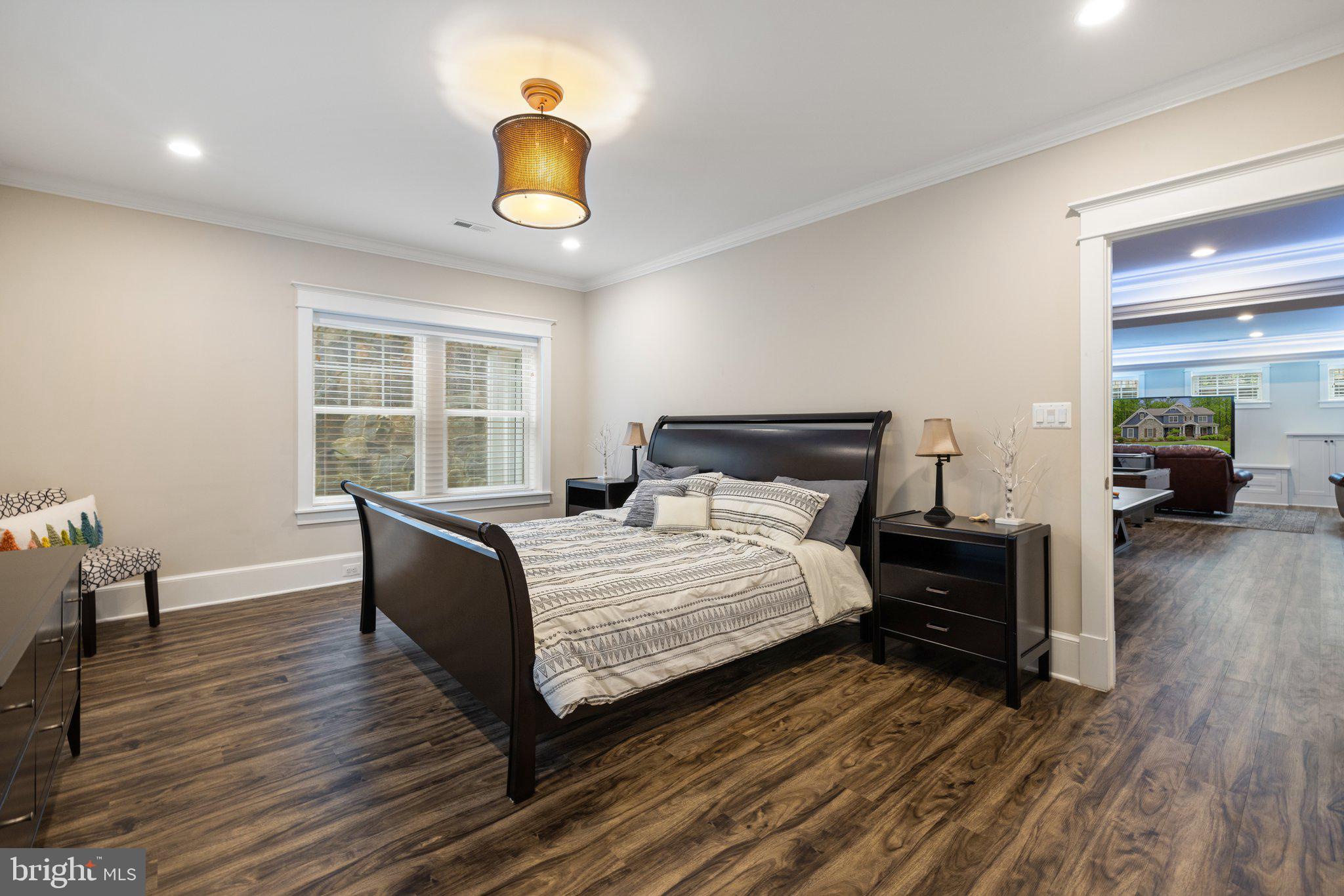 WESTBRIAR COUNTRY CLUB MANOR - Residential