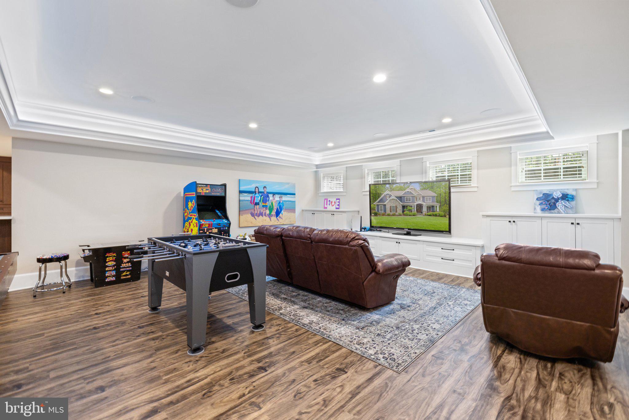 WESTBRIAR COUNTRY CLUB MANOR - Residential