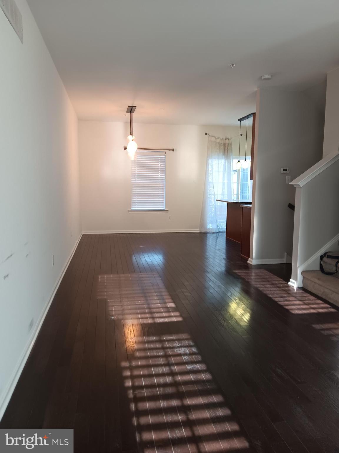 CARRIAGE HILL - Residential Lease