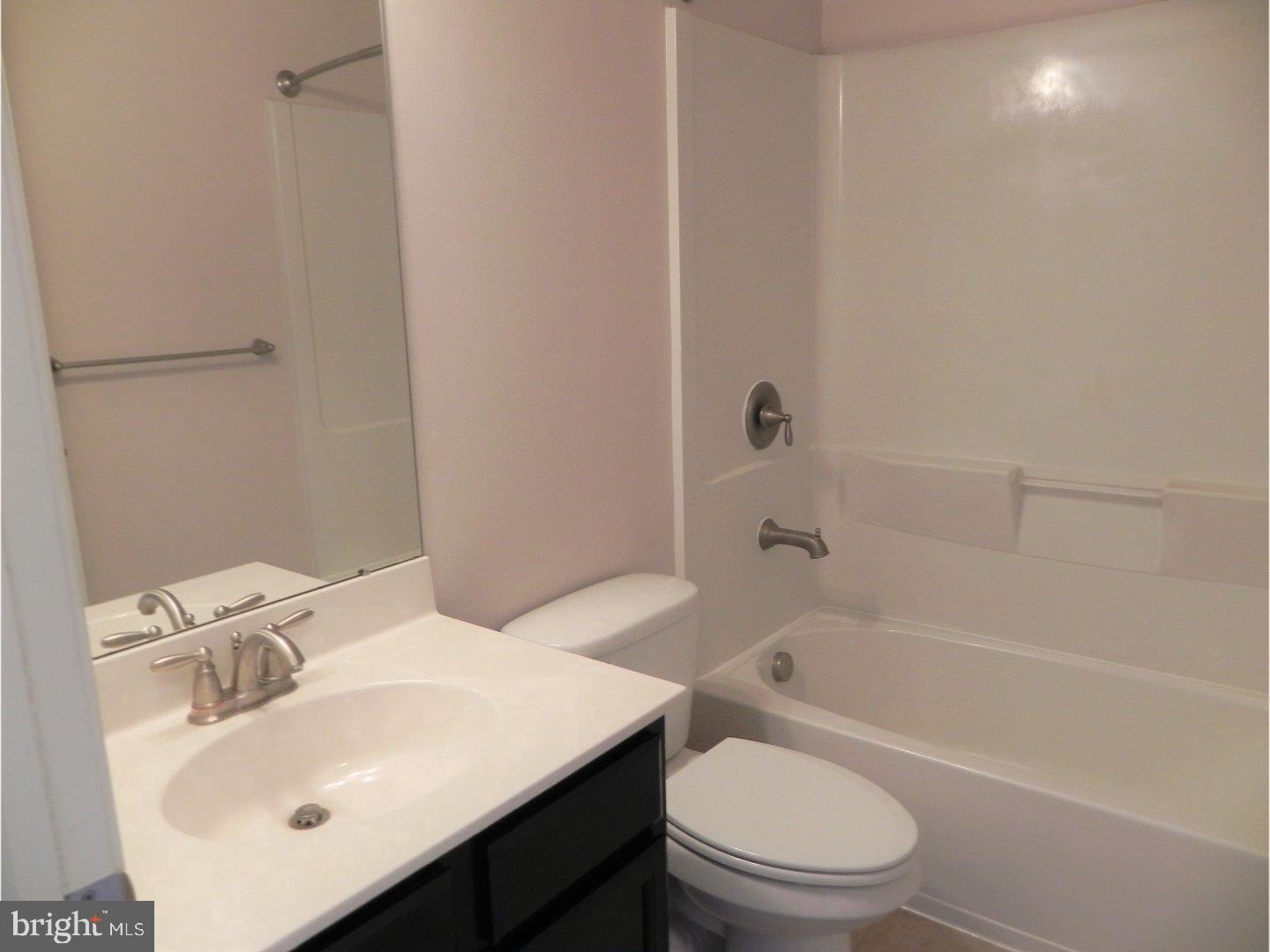 CARRIAGE HILL - Residential Lease