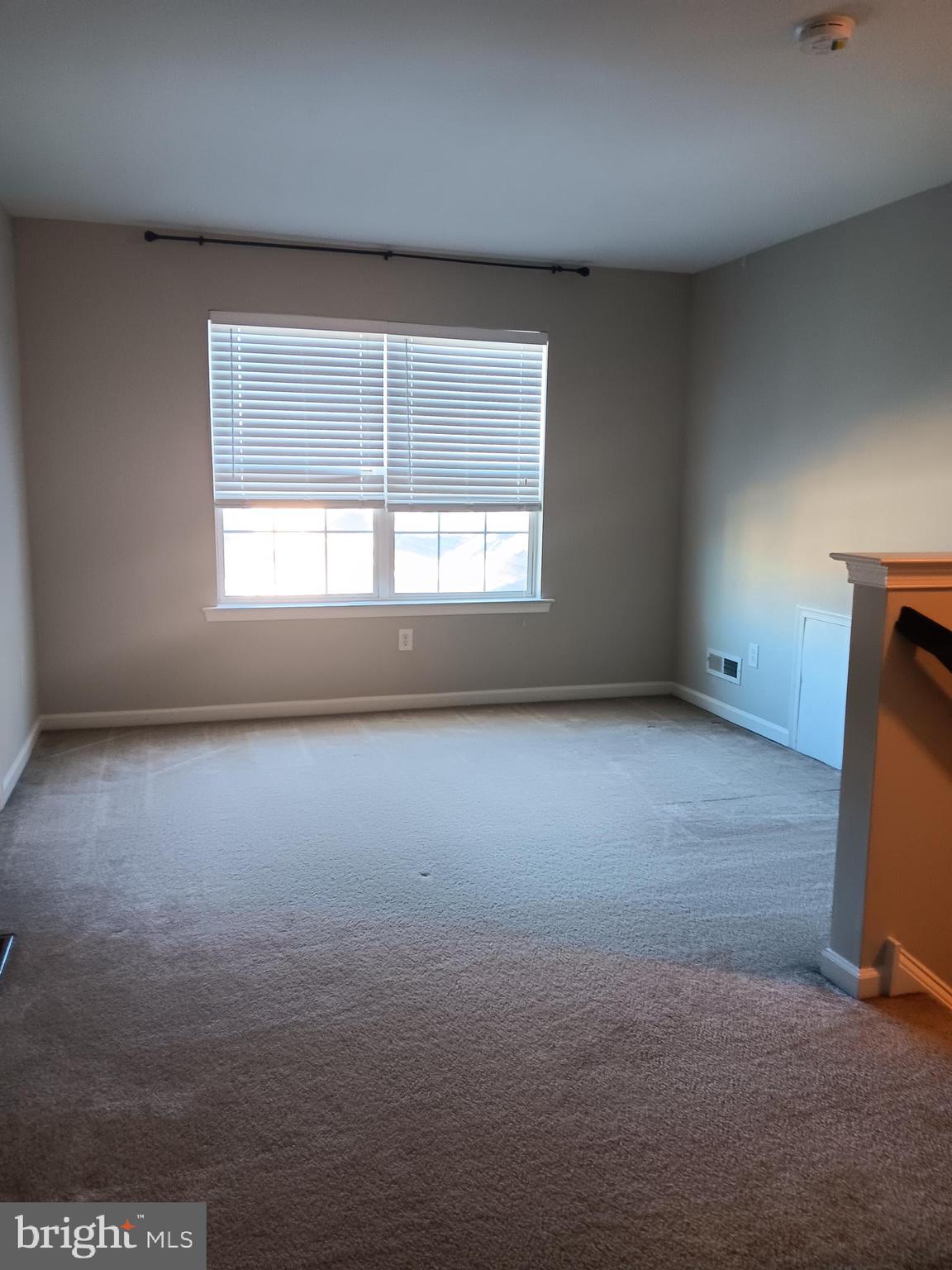 CARRIAGE HILL - Residential Lease