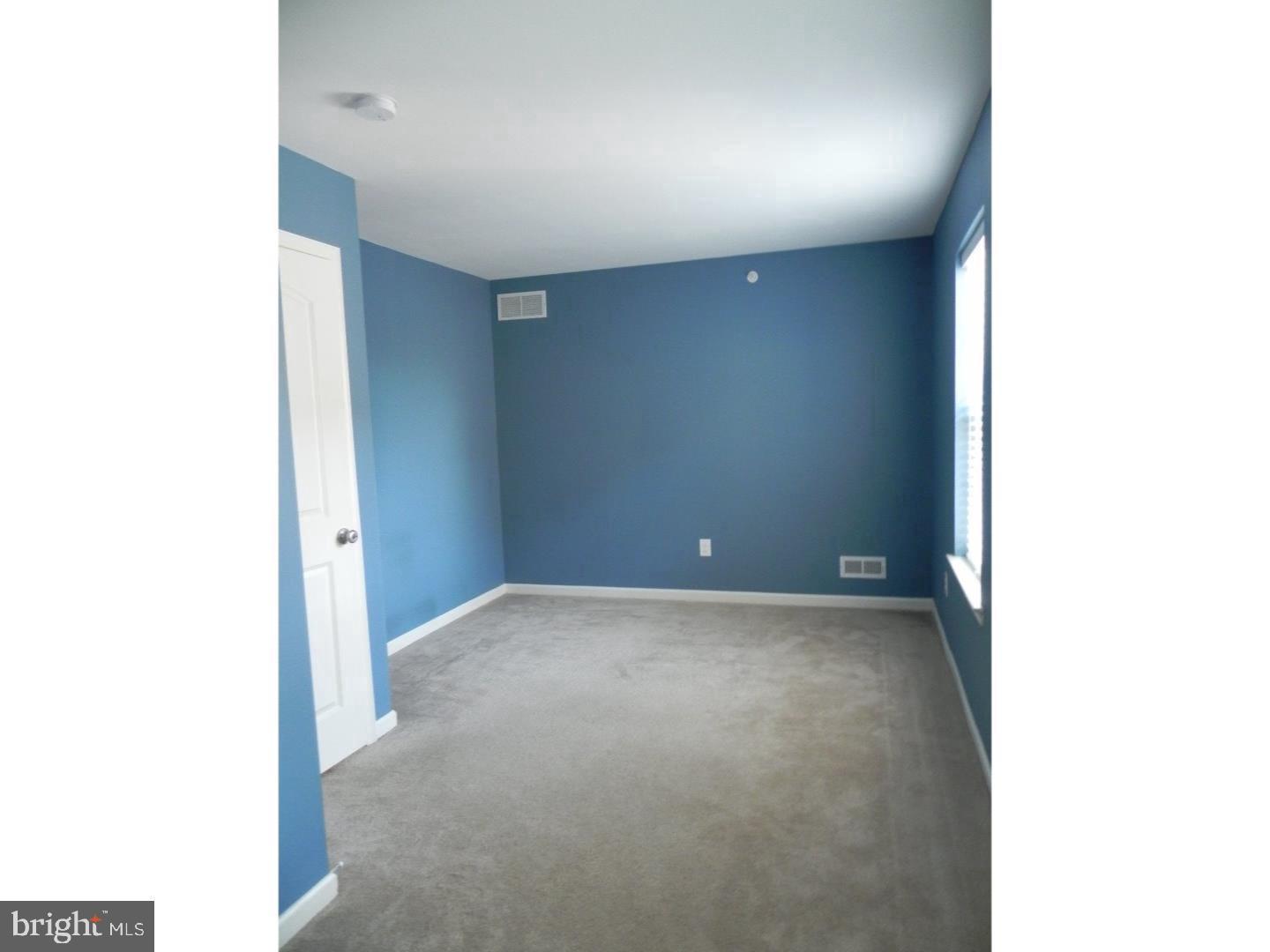 CARRIAGE HILL - Residential Lease